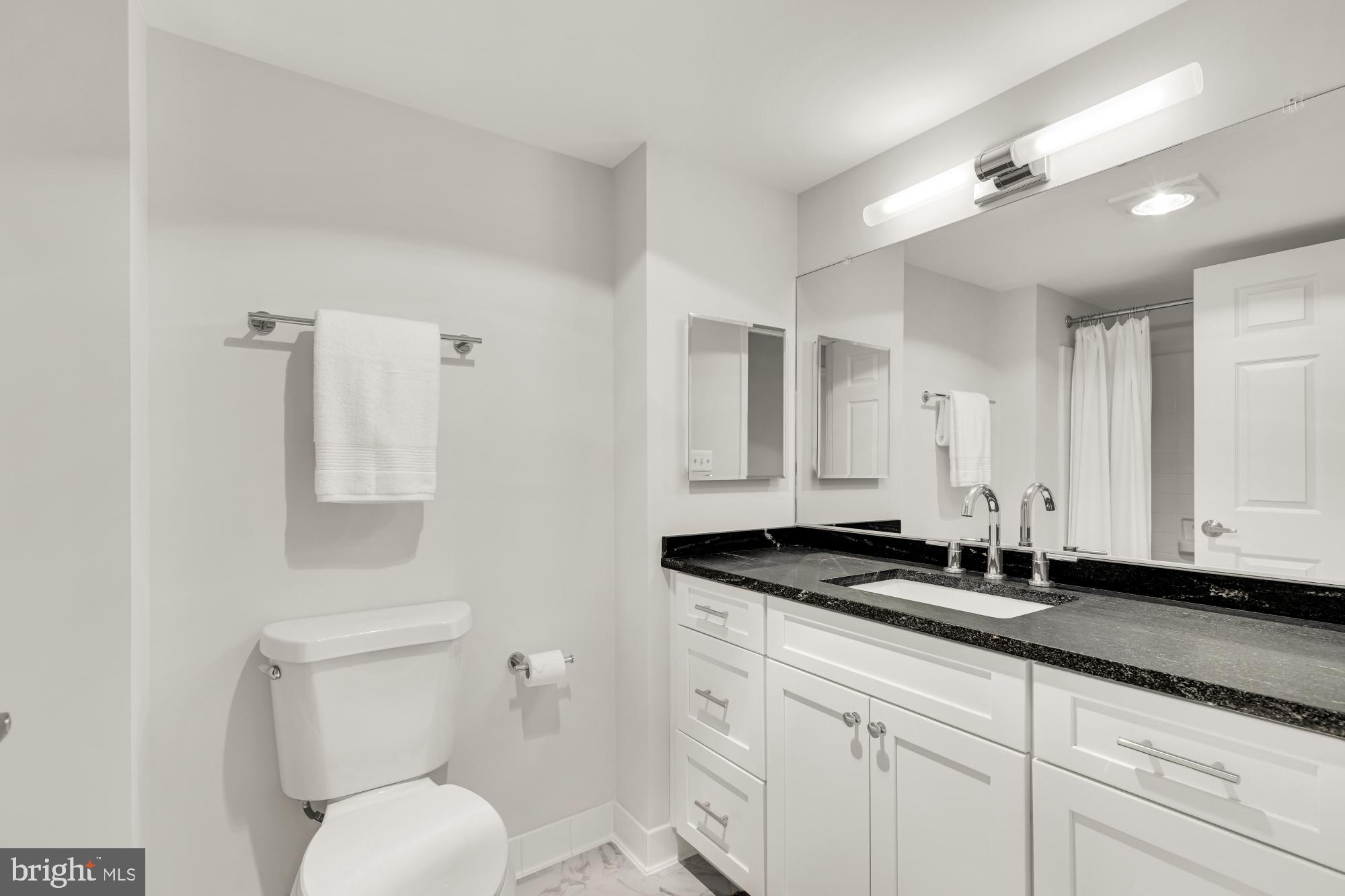 LEISURE WORLD - Residential