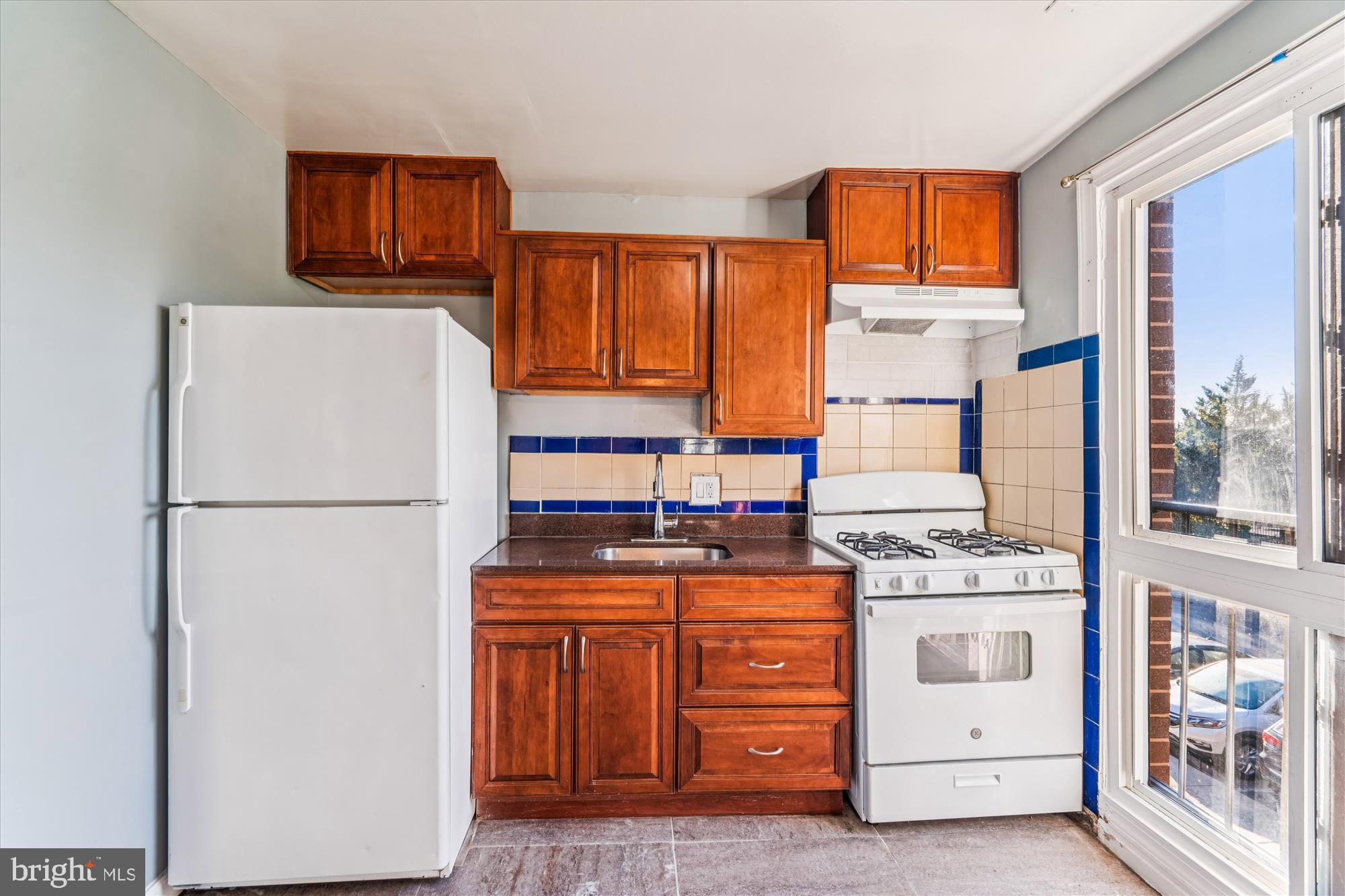 BEDFORD TOWNE CONDO - Residential