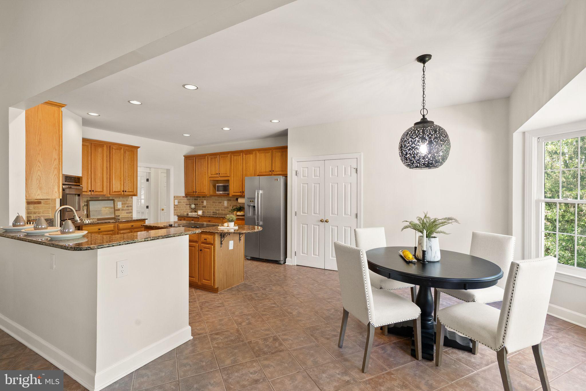 GRAND HAMPTONS - Residential