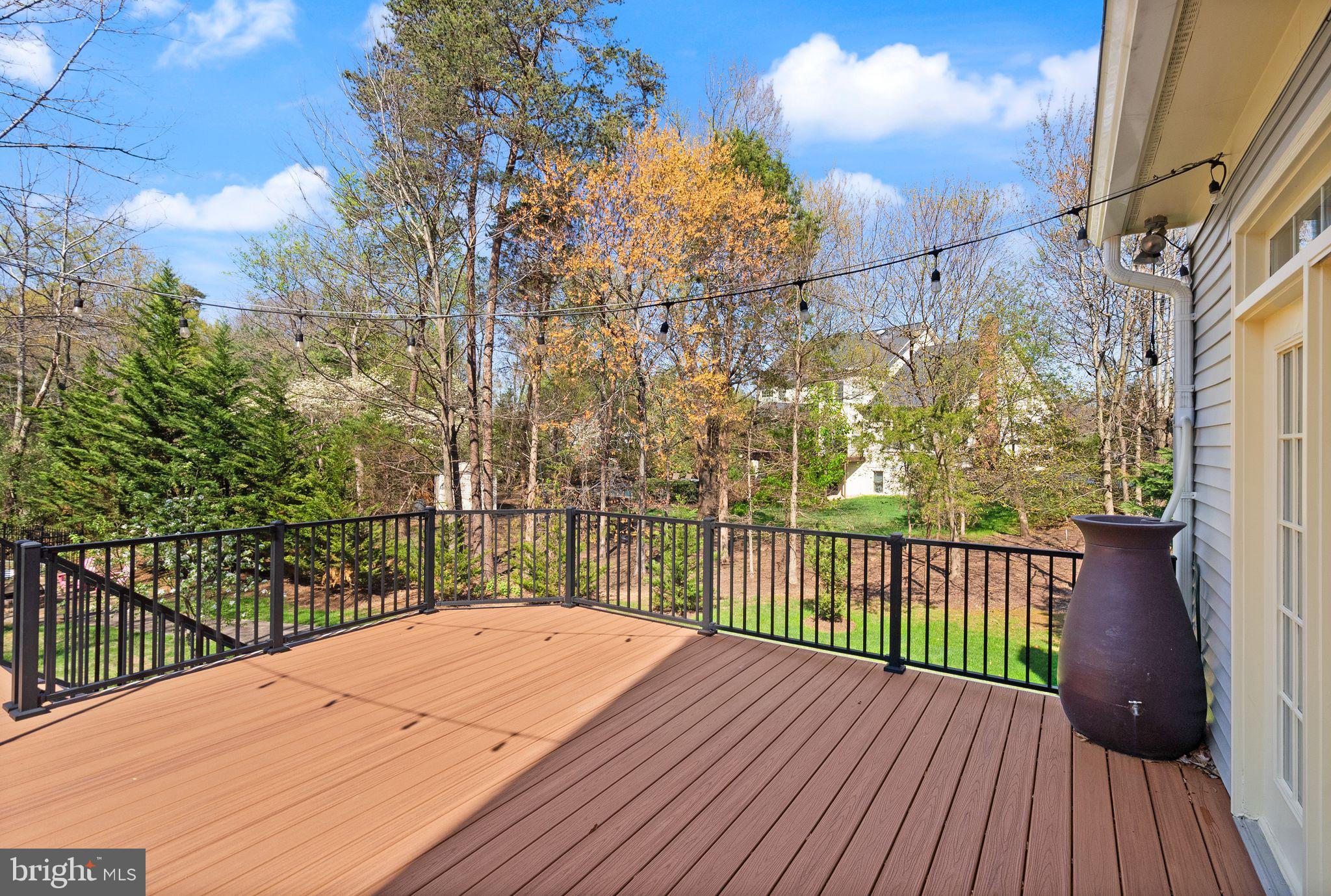 GRAND HAMPTONS - Residential