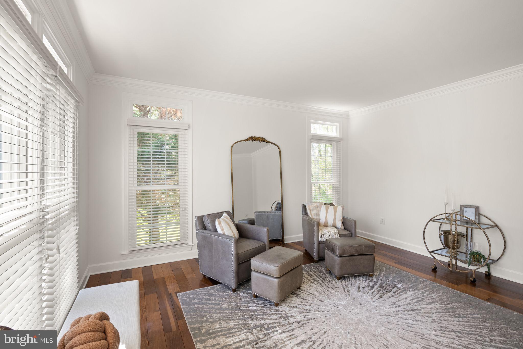 GRAND HAMPTONS - Residential