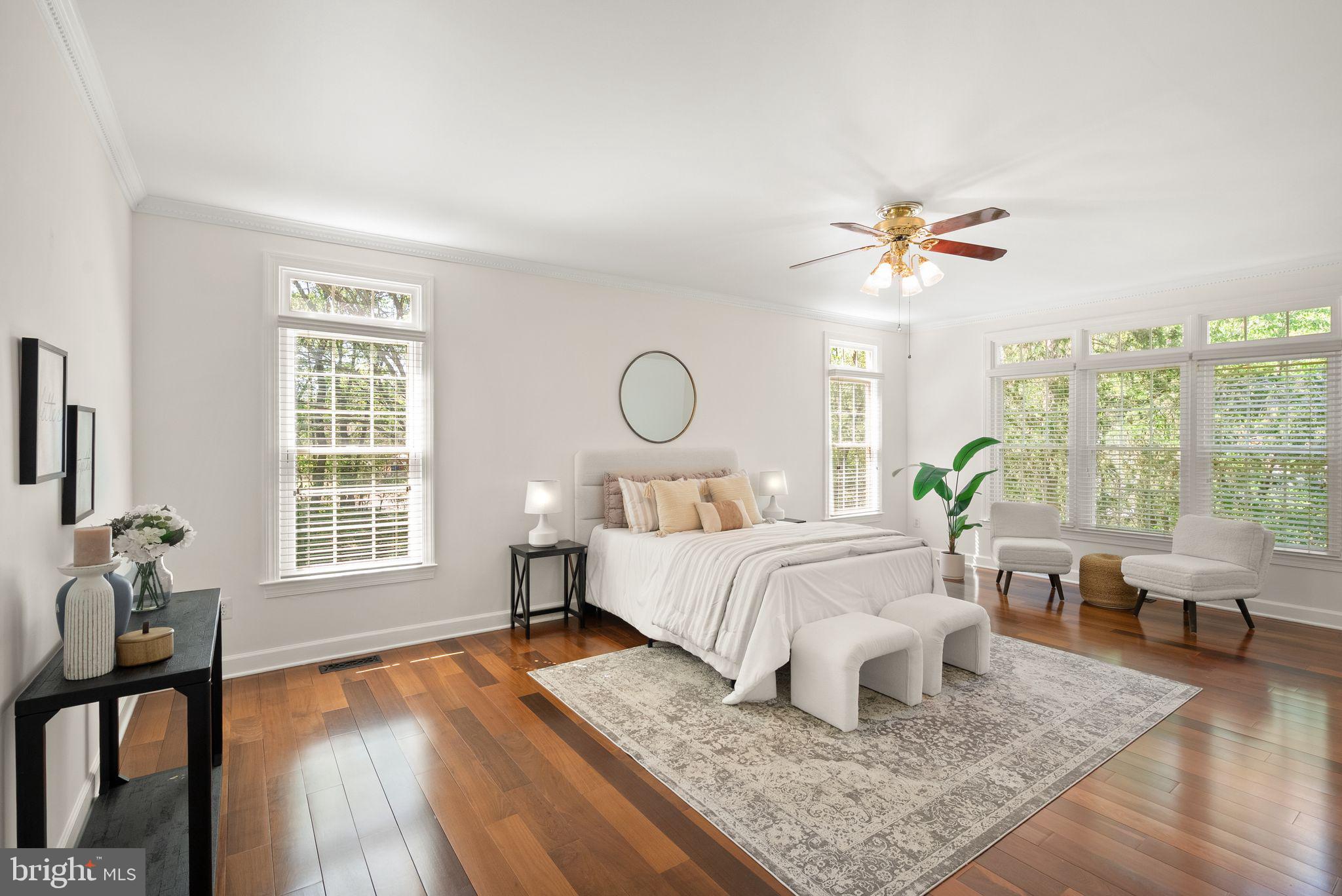 GRAND HAMPTONS - Residential