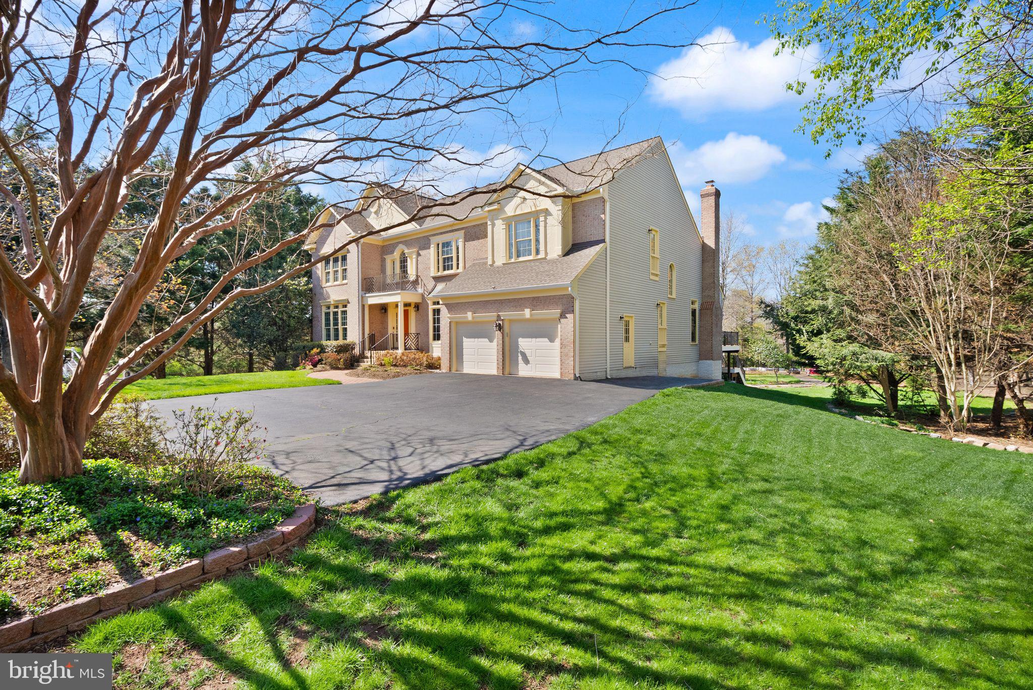 12212 JONATHONS GLEN WAY