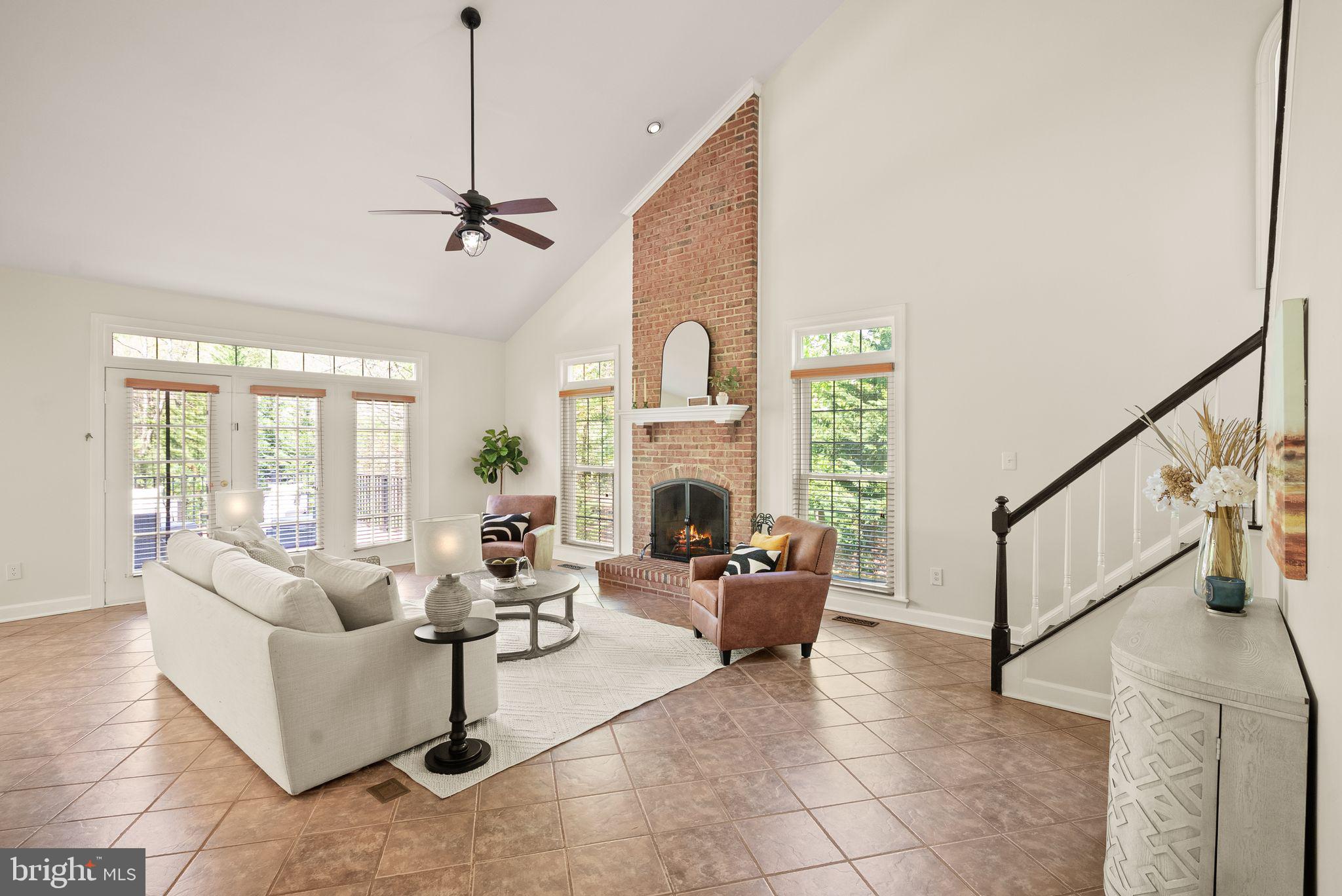 GRAND HAMPTONS - Residential