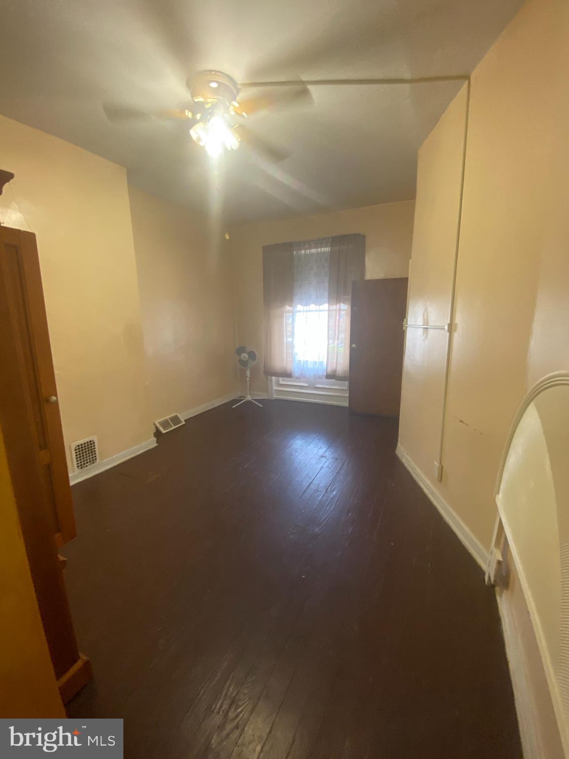 CARROLL PARK - Residential Income