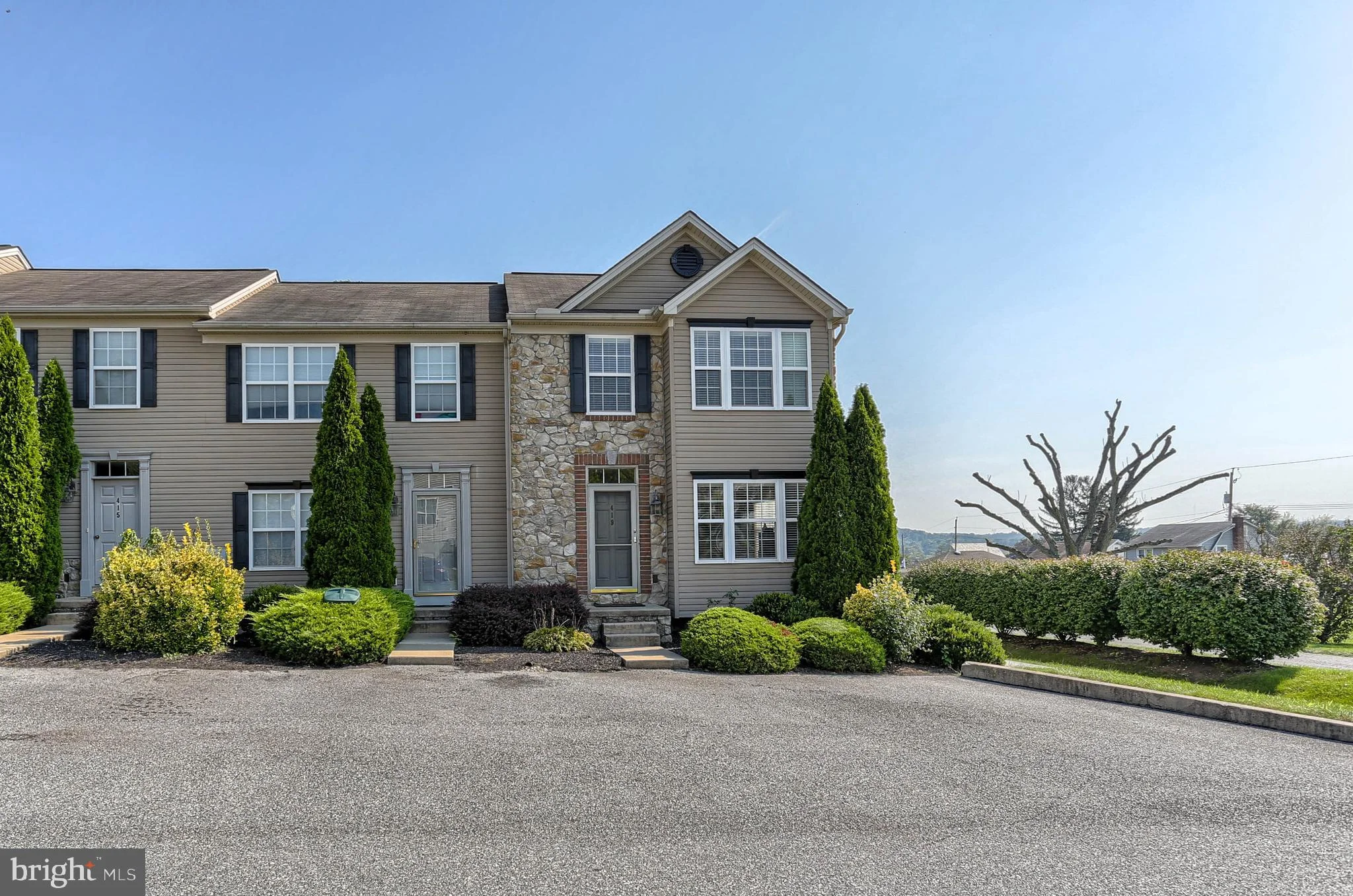 419 Royal Drive, Manchester, PA 17345