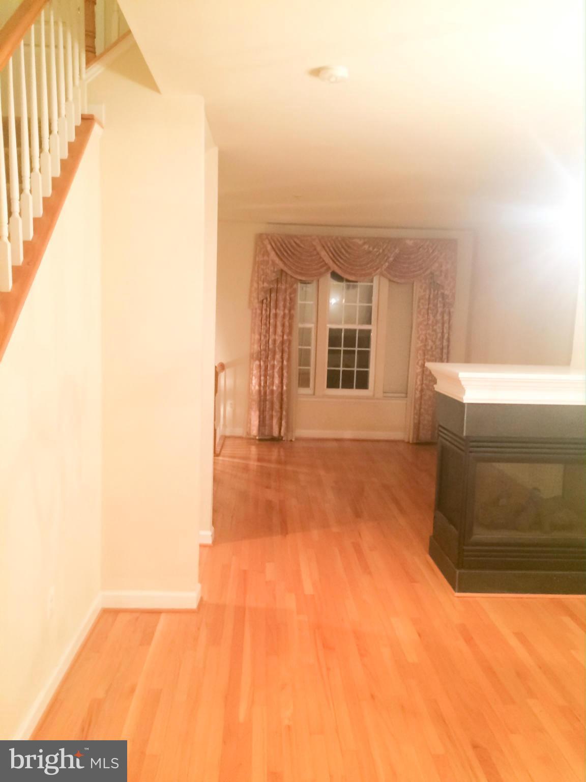 RUSSETT - Residential