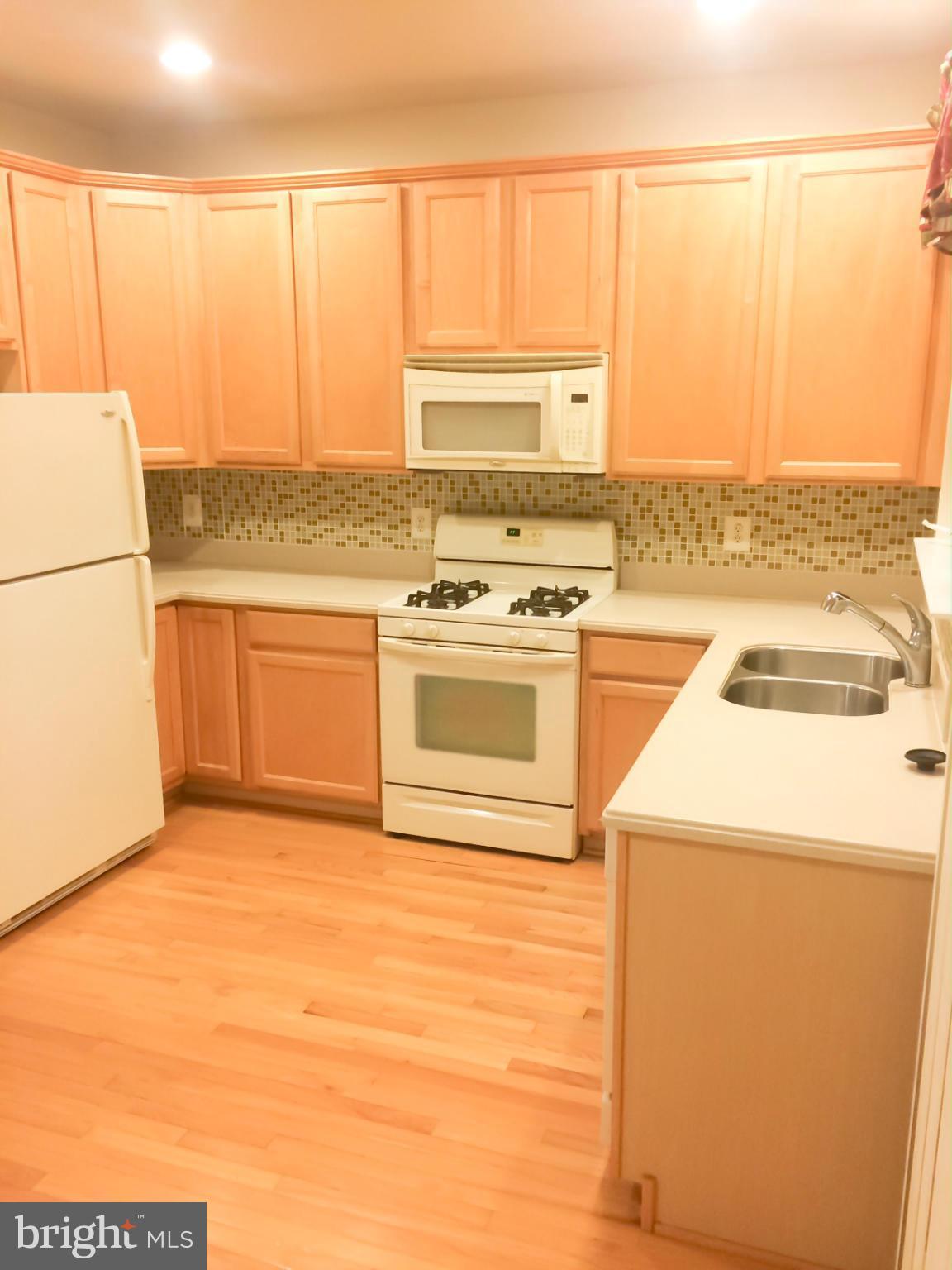 RUSSETT - Residential