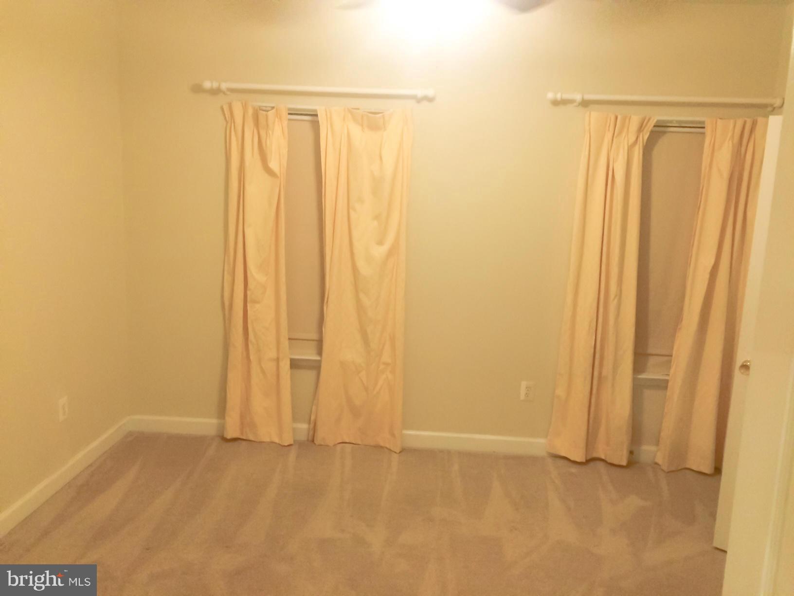 RUSSETT - Residential