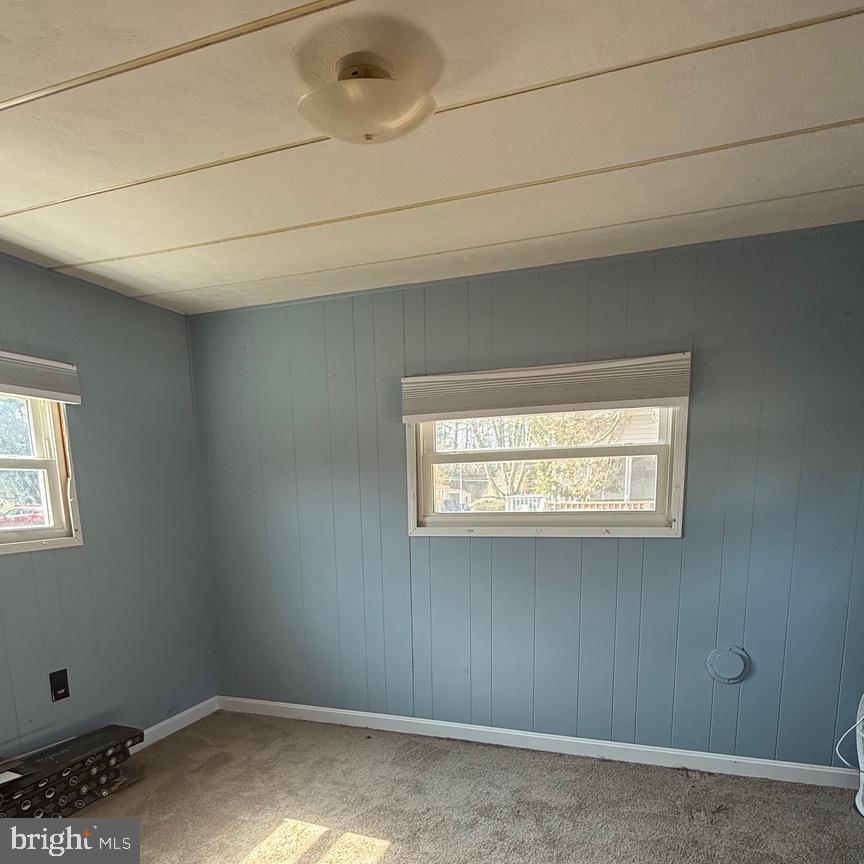 WHITE HOUSE BEACH - Residential