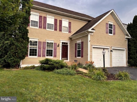 Photo of 10019 Naughton Court, BRISTOW, VA 20136 (MLS # VAPW2123718)