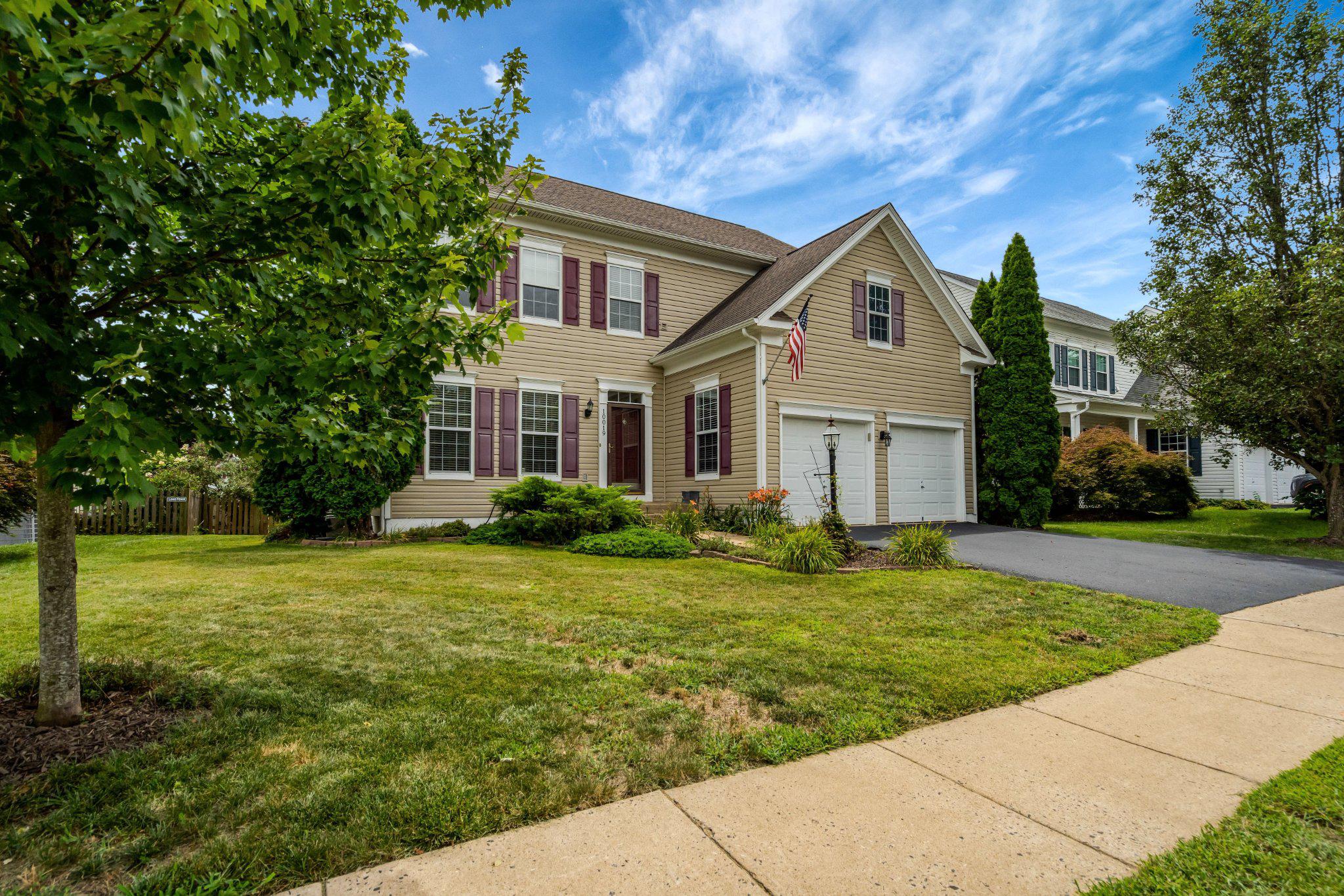 10019 NAUGHTON COURT