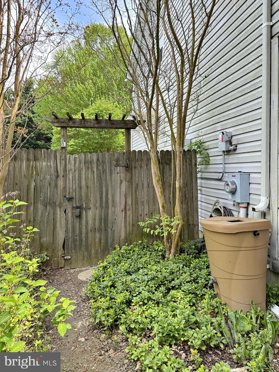 COBB ISLAND - Residential