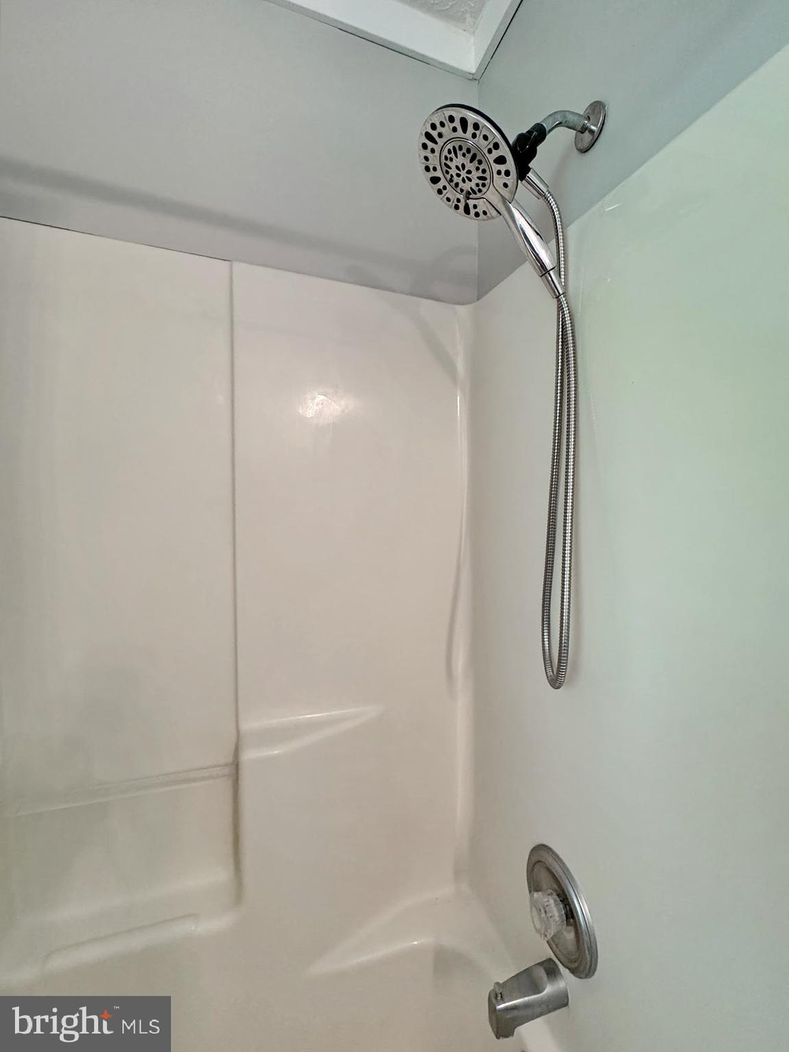 COBB ISLAND - Residential