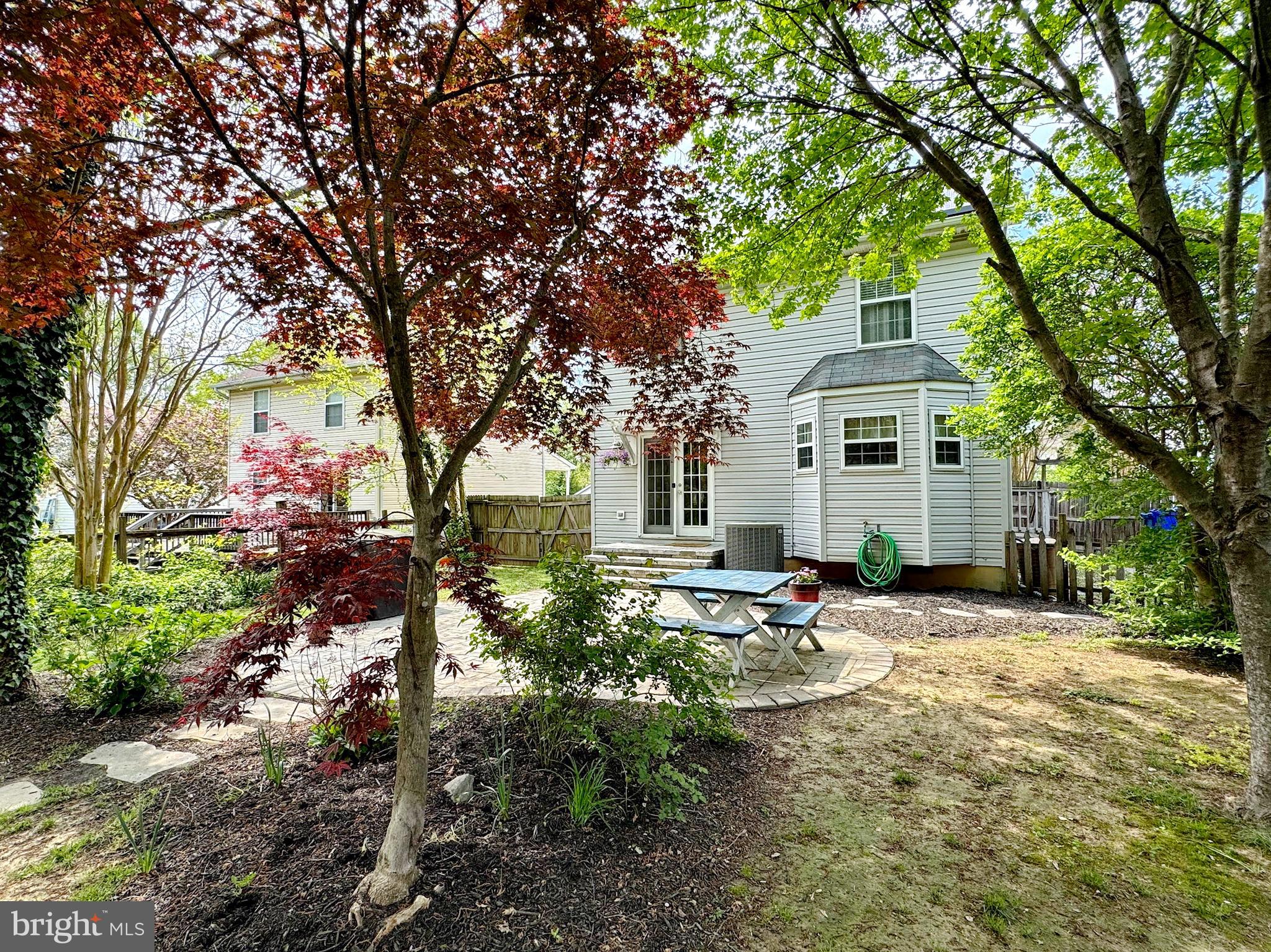 COBB ISLAND - Residential