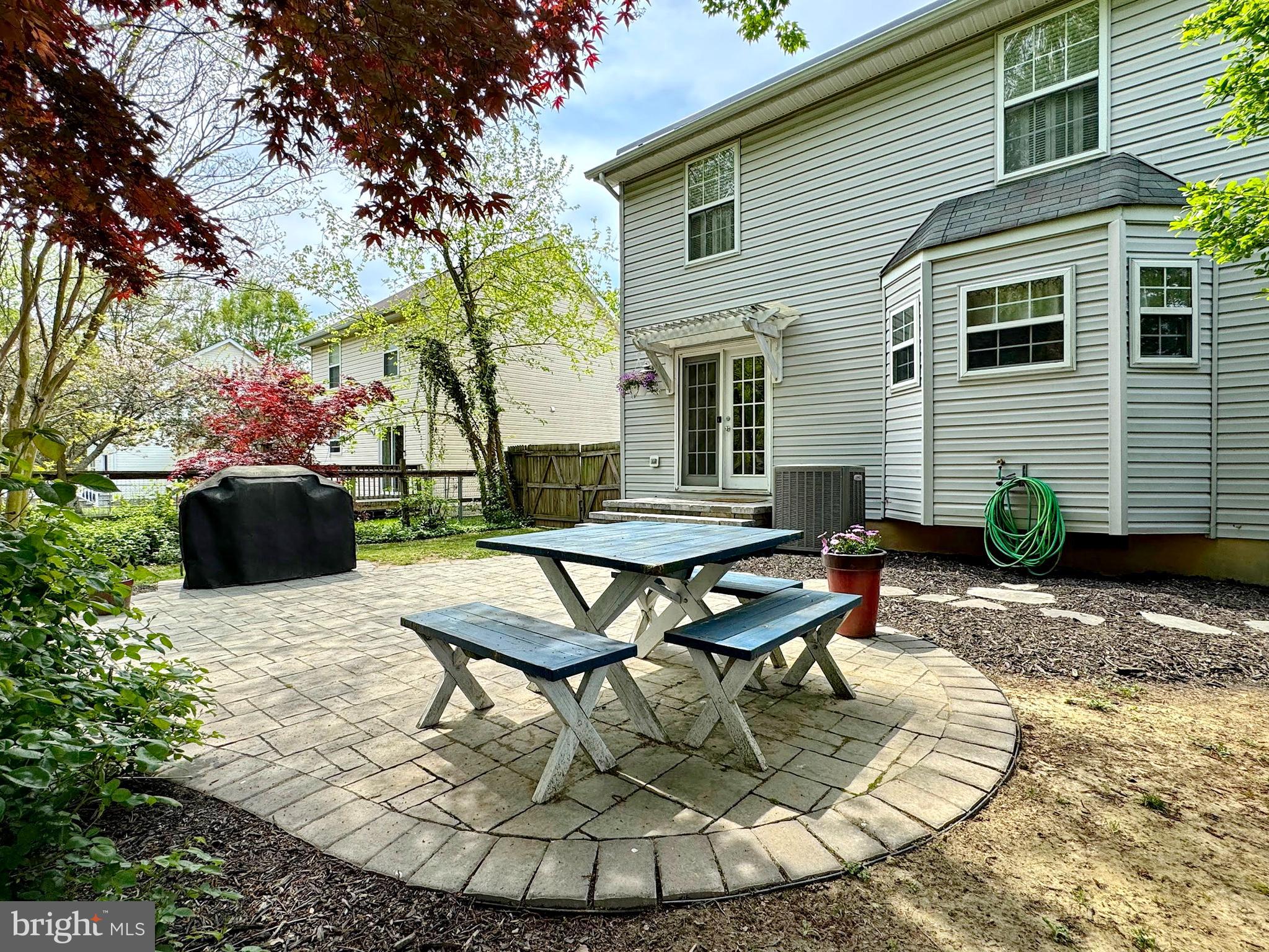 COBB ISLAND - Residential