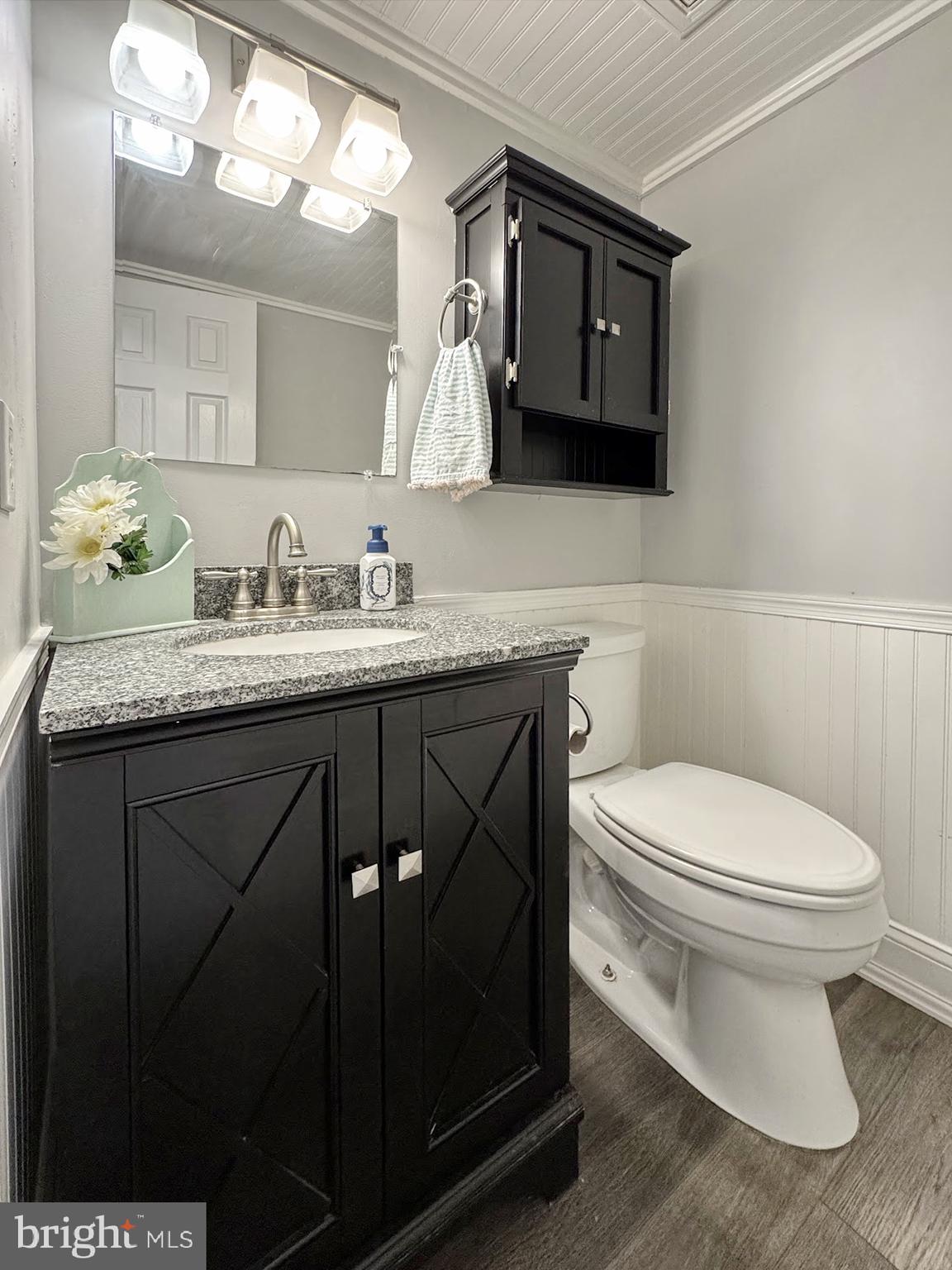 COBB ISLAND - Residential