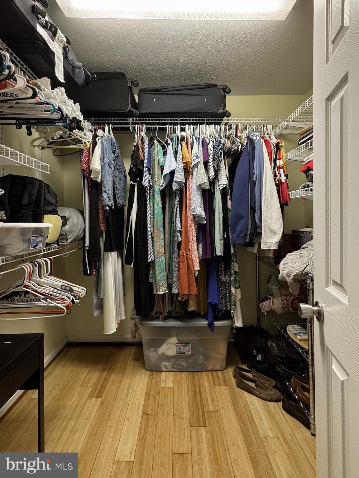 COBB ISLAND - Residential