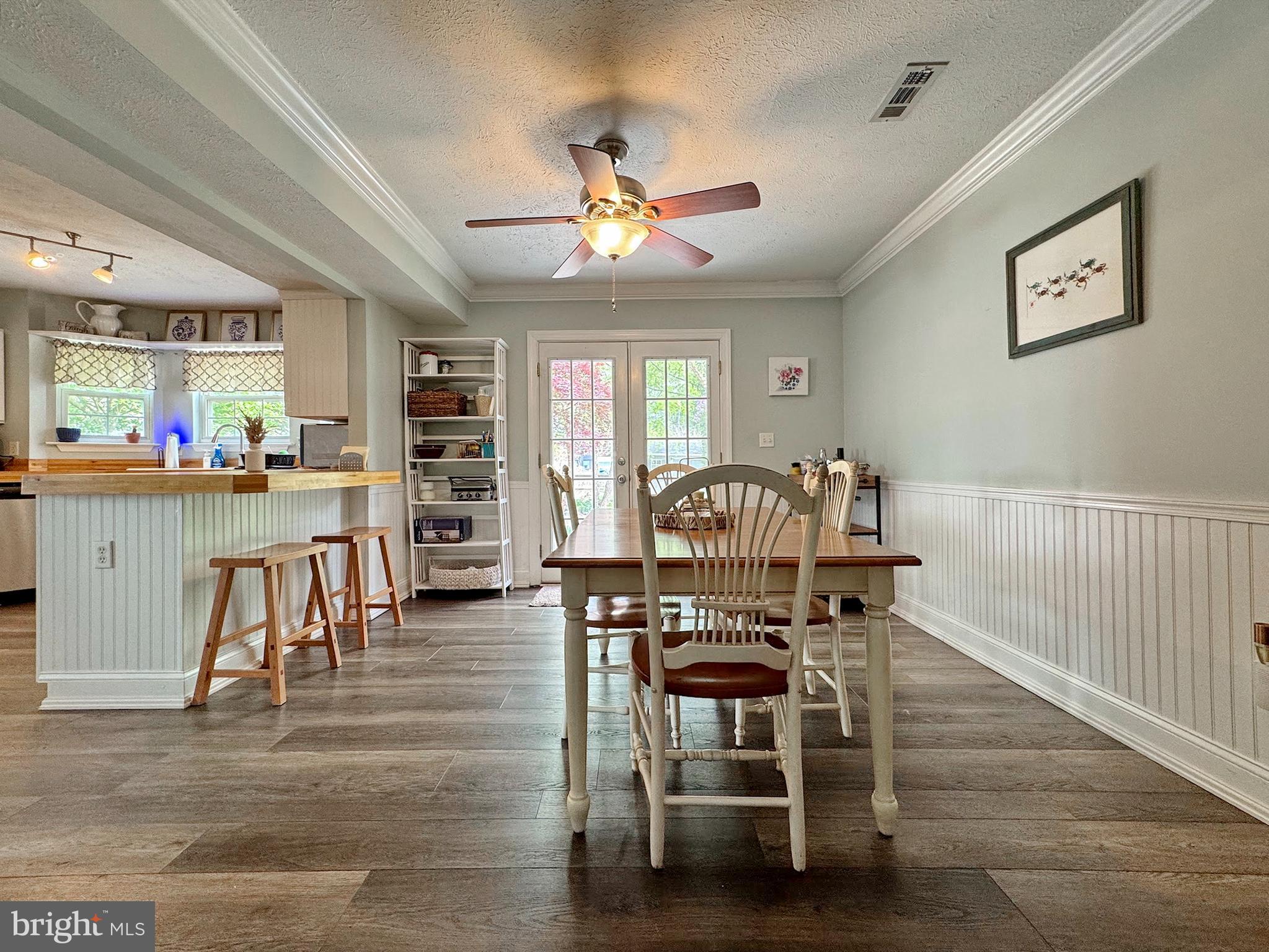 COBB ISLAND - Residential