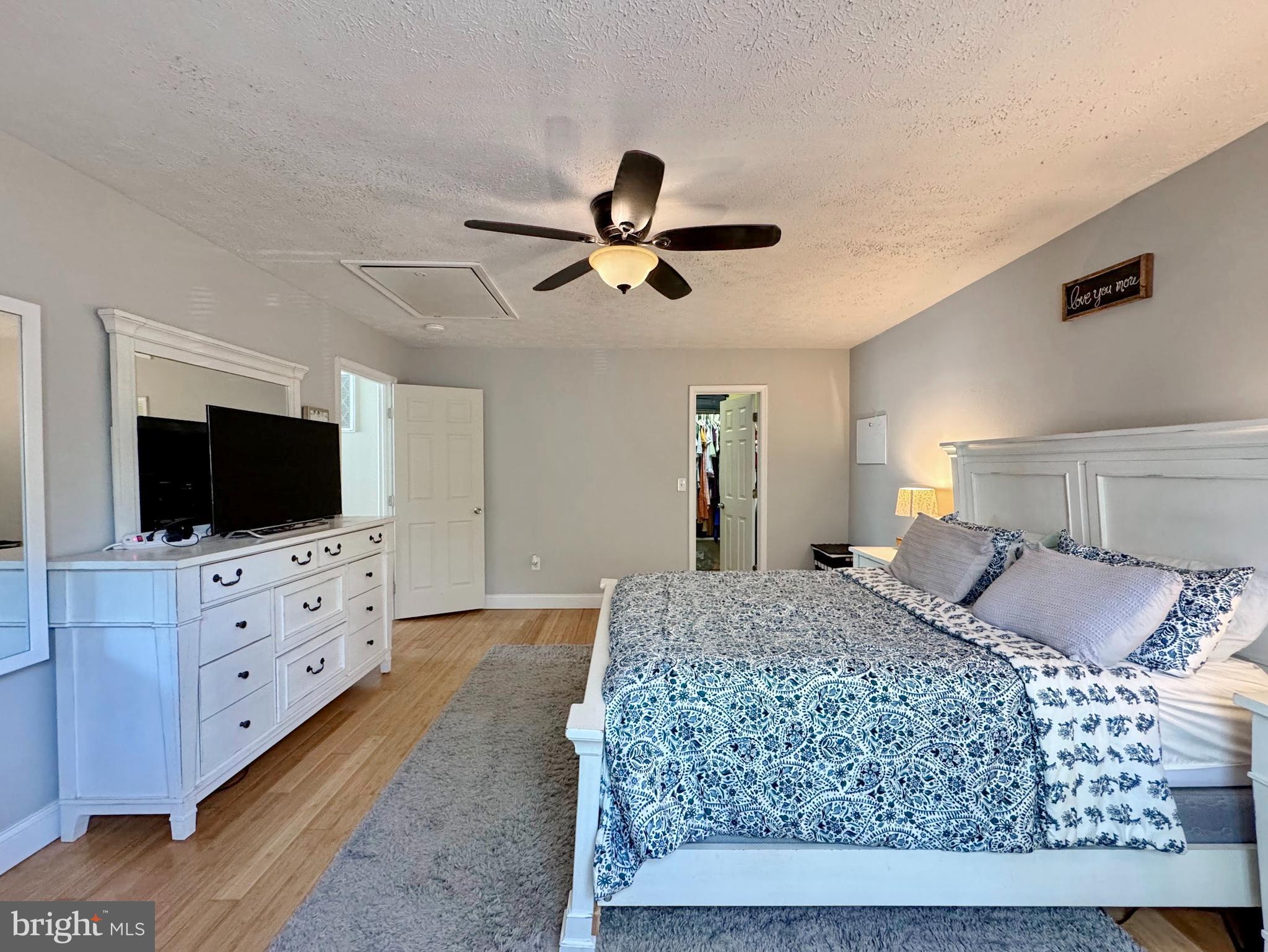 COBB ISLAND - Residential