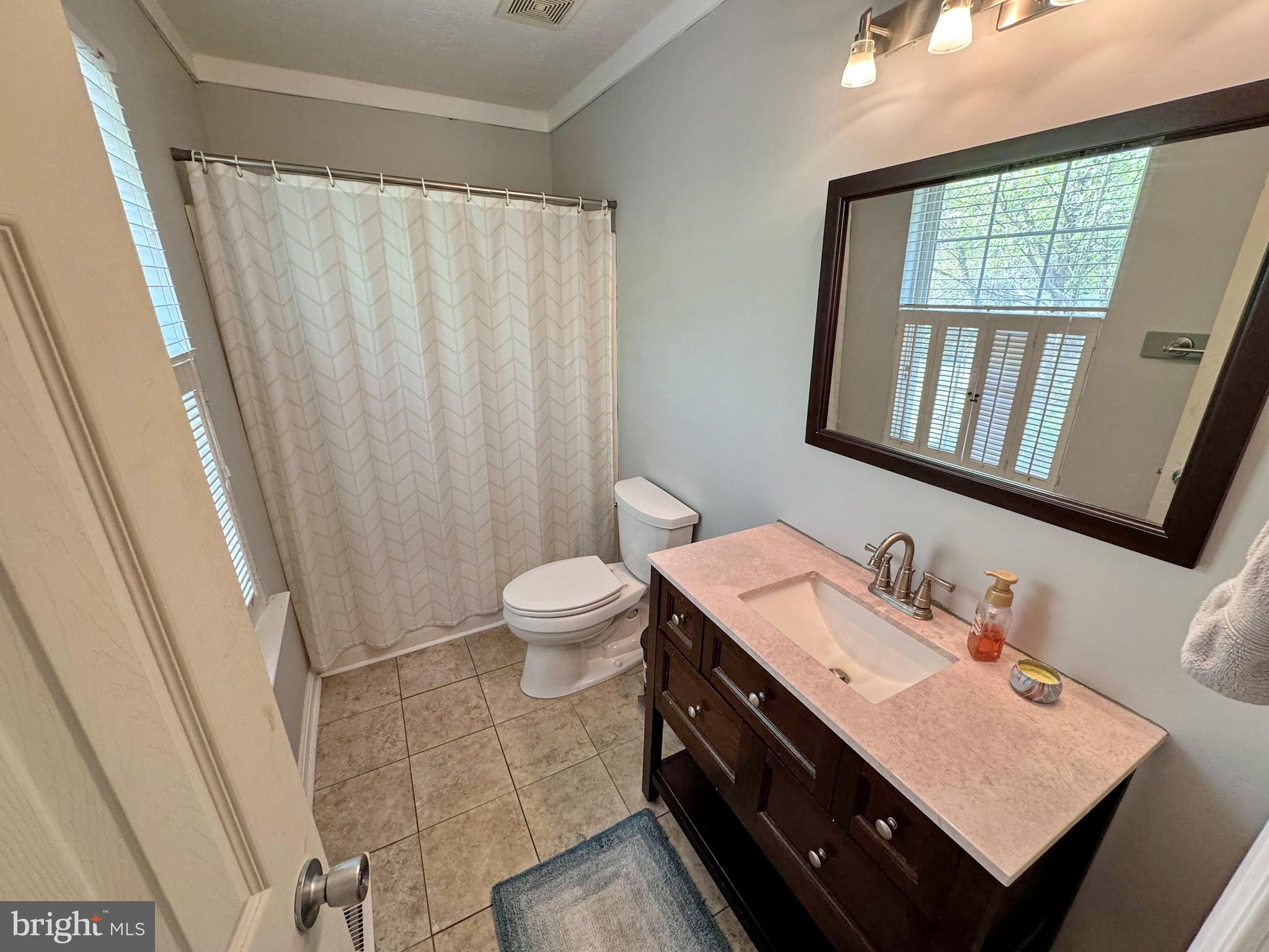 COBB ISLAND - Residential