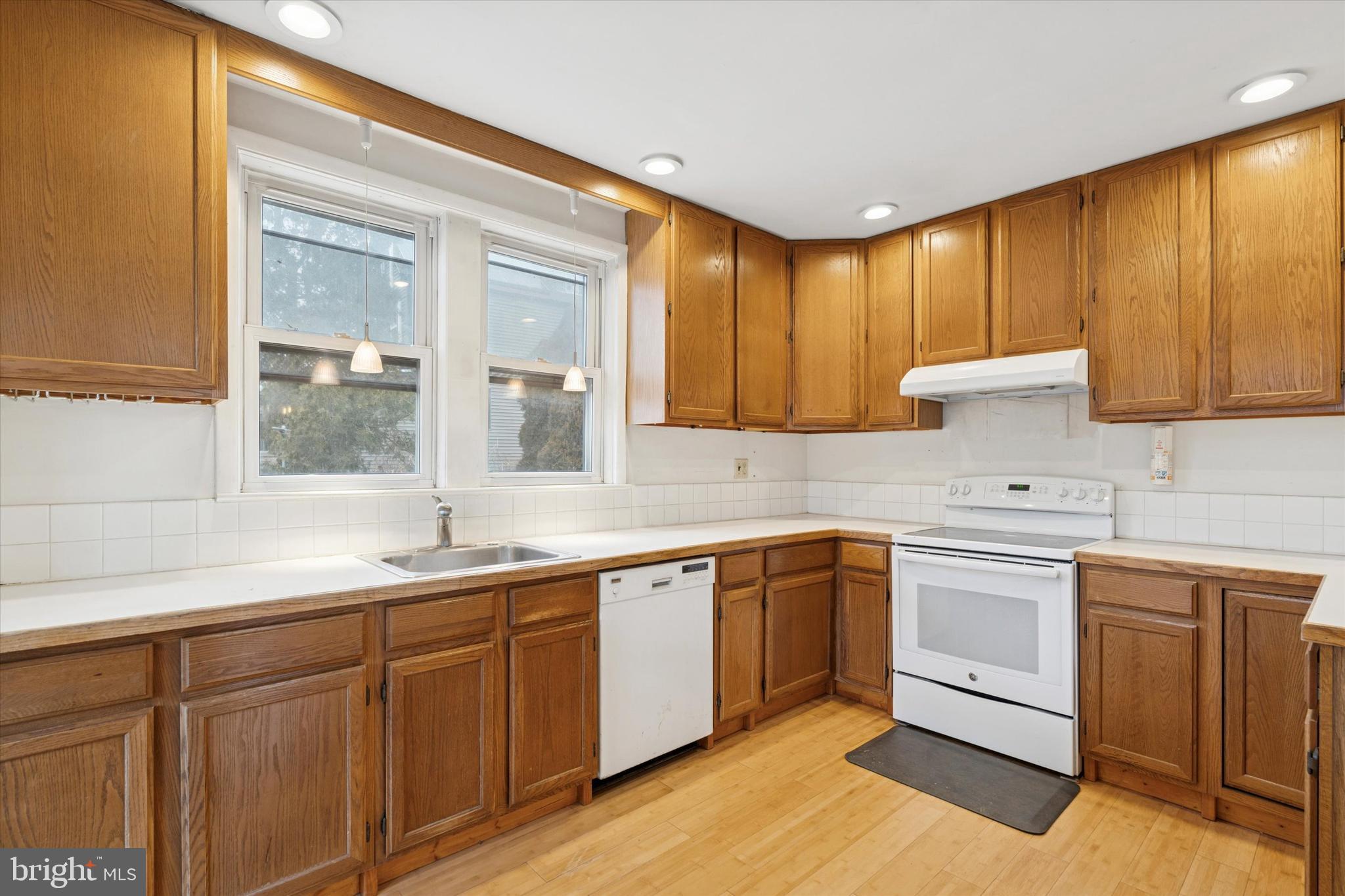 CEDAR HGTS - Residential