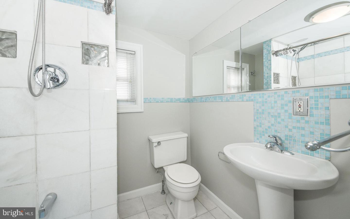 BELLA VISTA - Residential