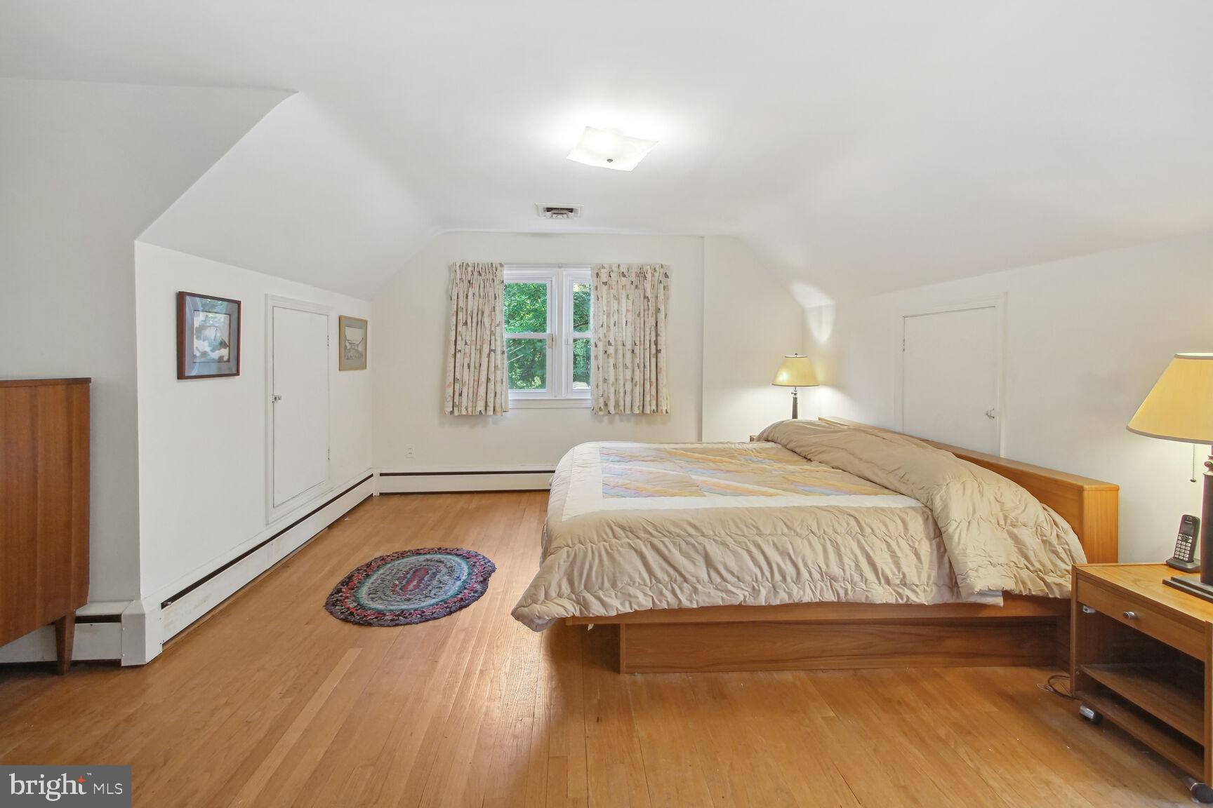 ADELPHI - Residential