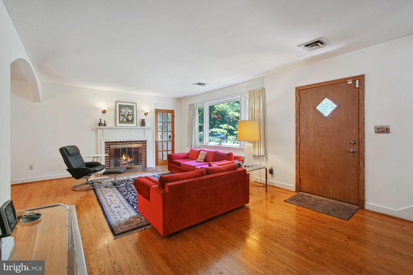 ADELPHI - Residential