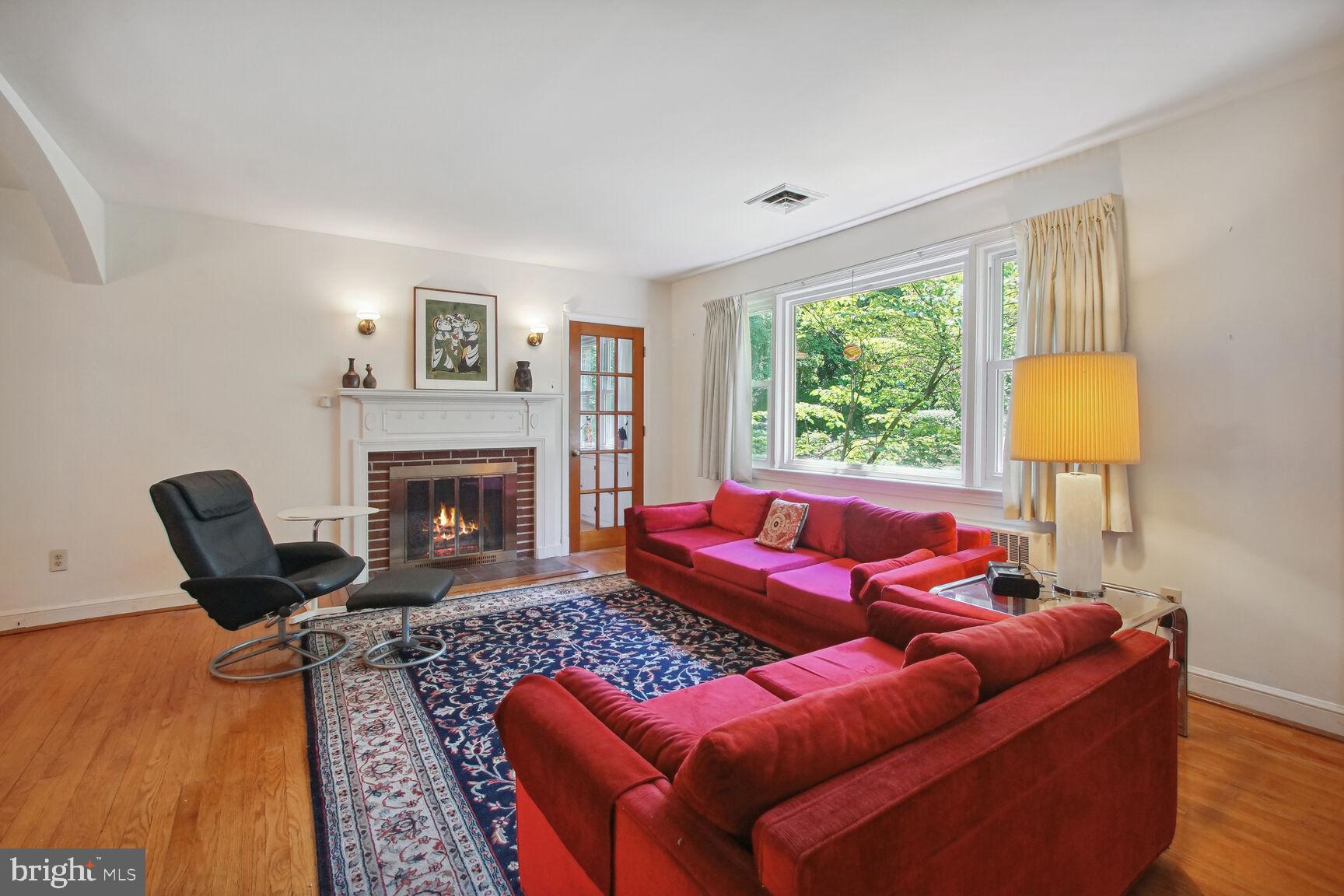 ADELPHI - Residential