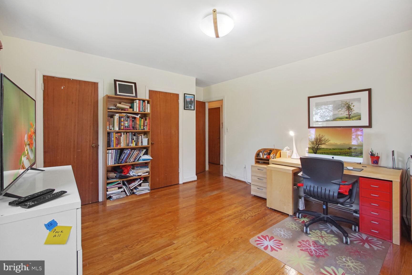 ADELPHI - Residential