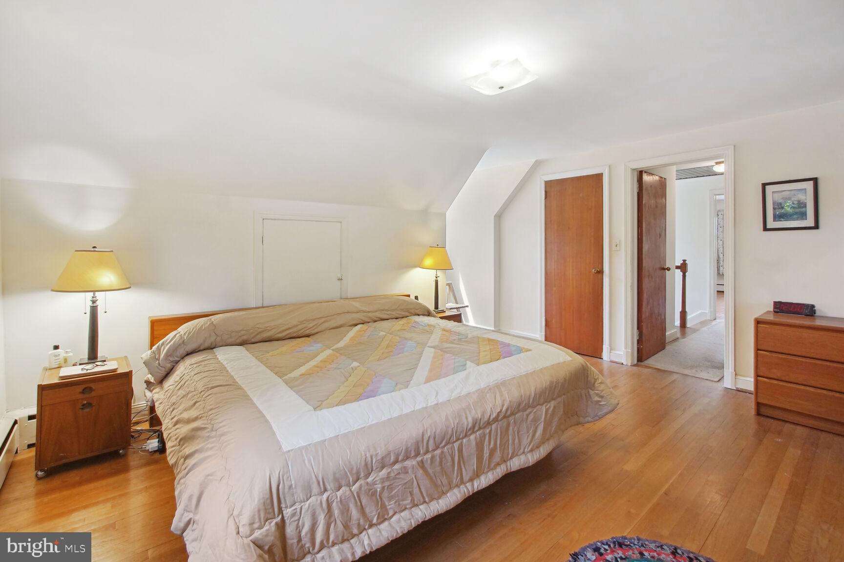 ADELPHI - Residential