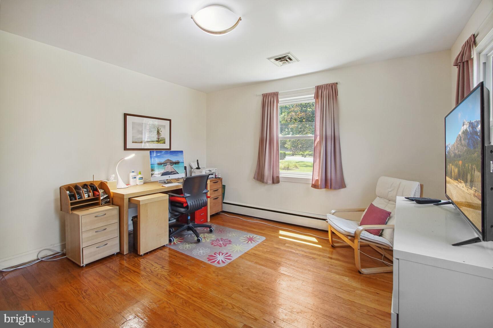 ADELPHI - Residential