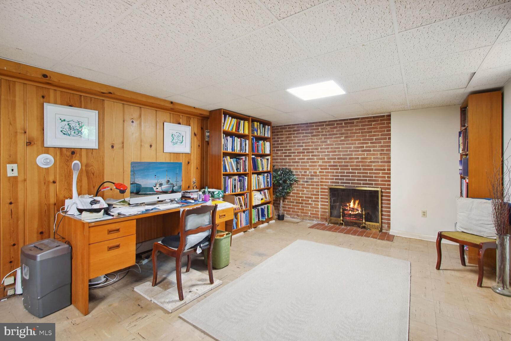 ADELPHI - Residential