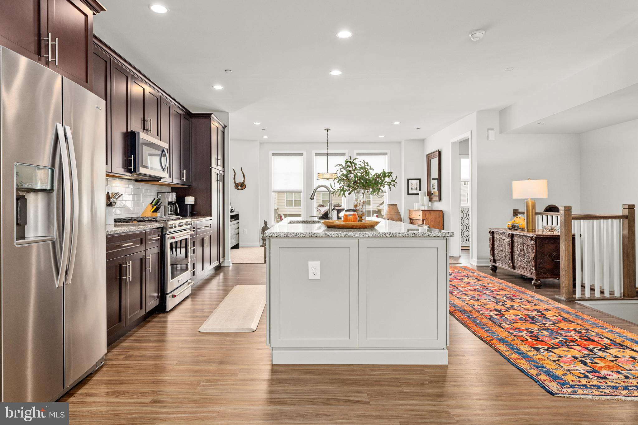 OAKS AT LAFAYETTE HILL - Residential