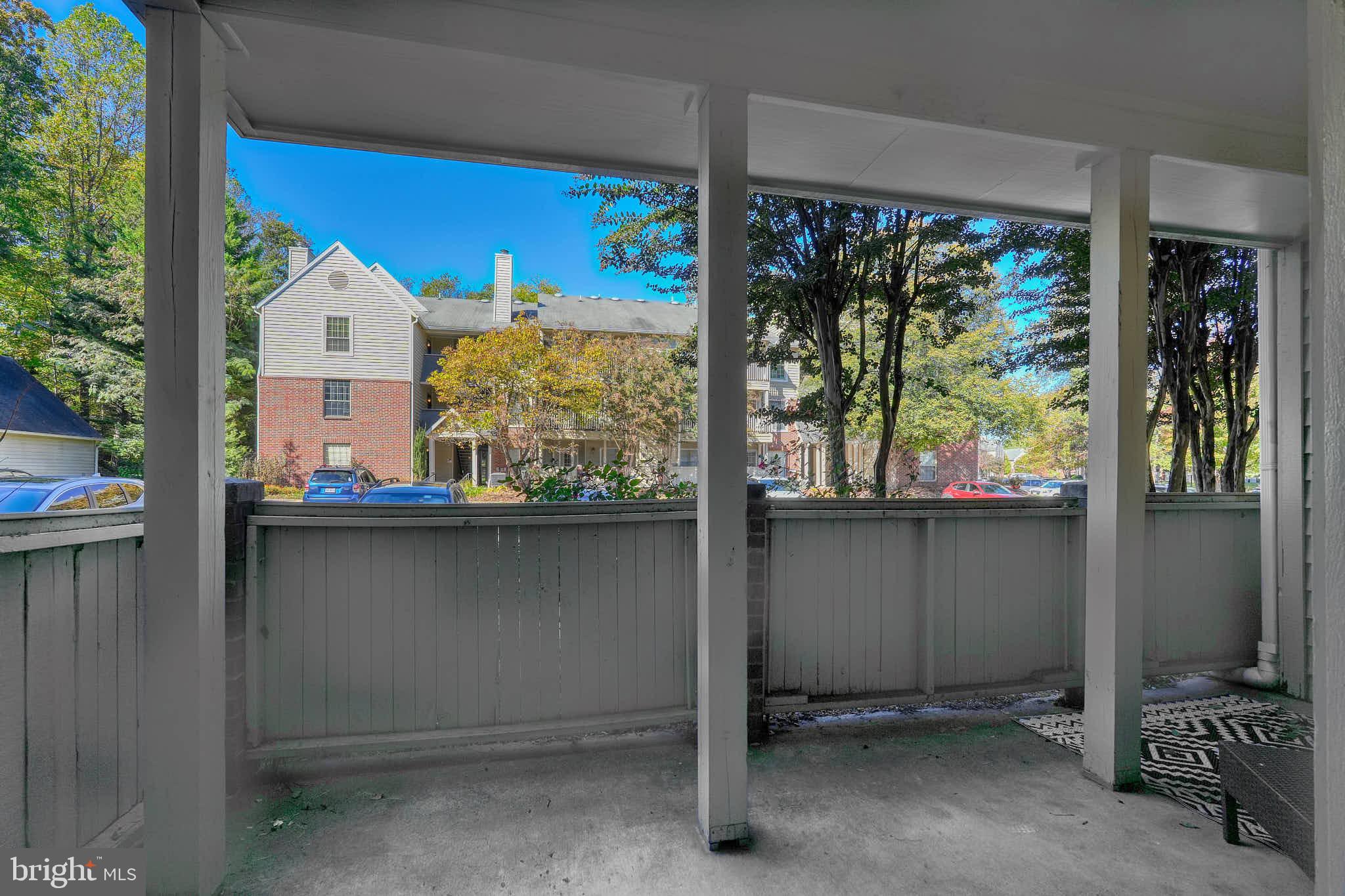 PENDERBROOK SQUARE CONDOMINIUMS - Residential