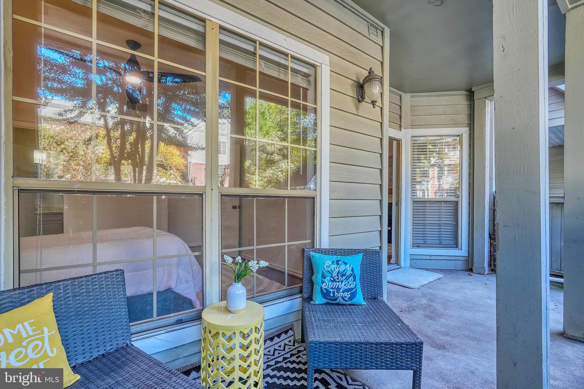 PENDERBROOK SQUARE CONDOMINIUMS - Residential