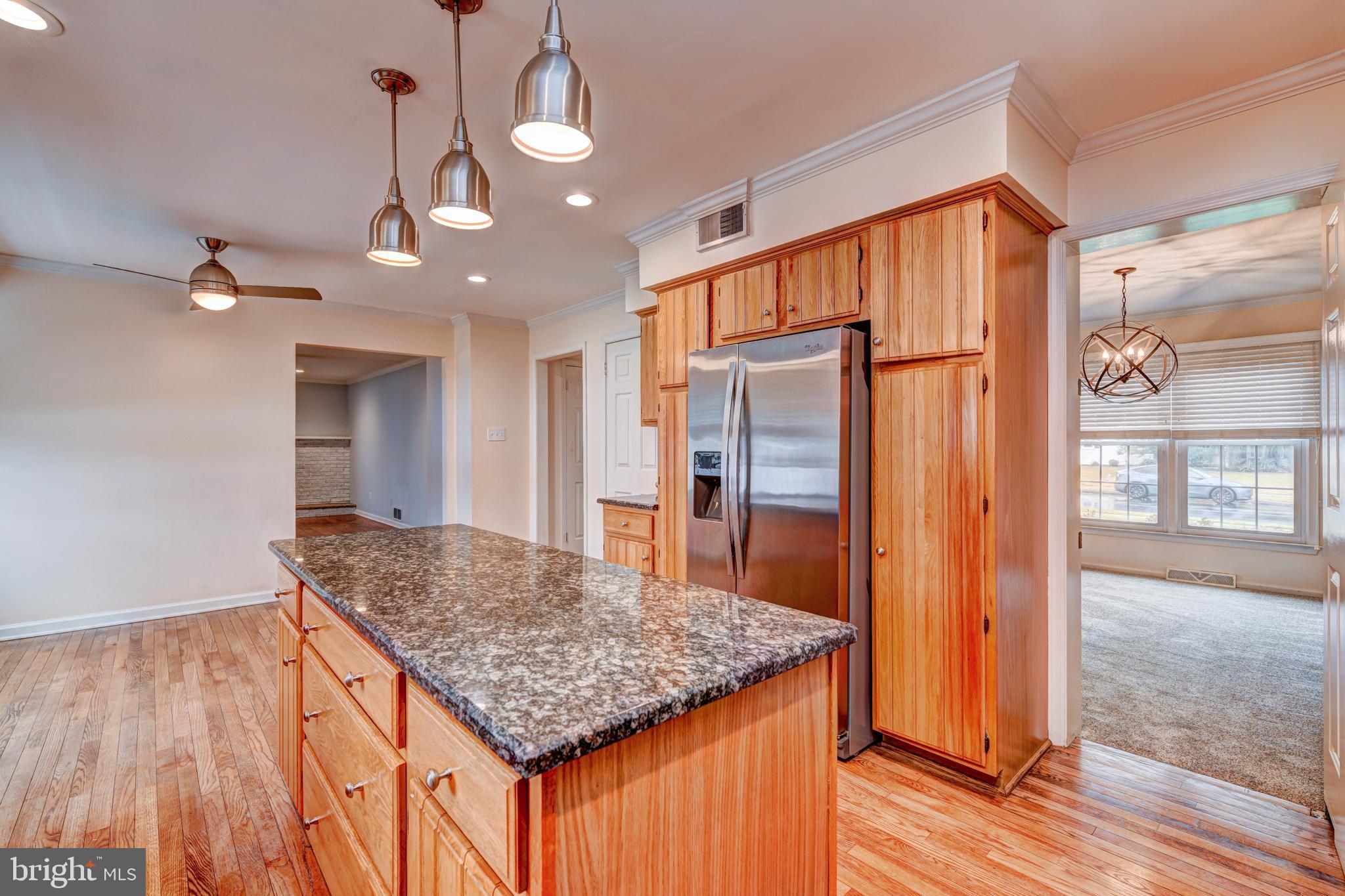 QUEENS GRANT - Residential