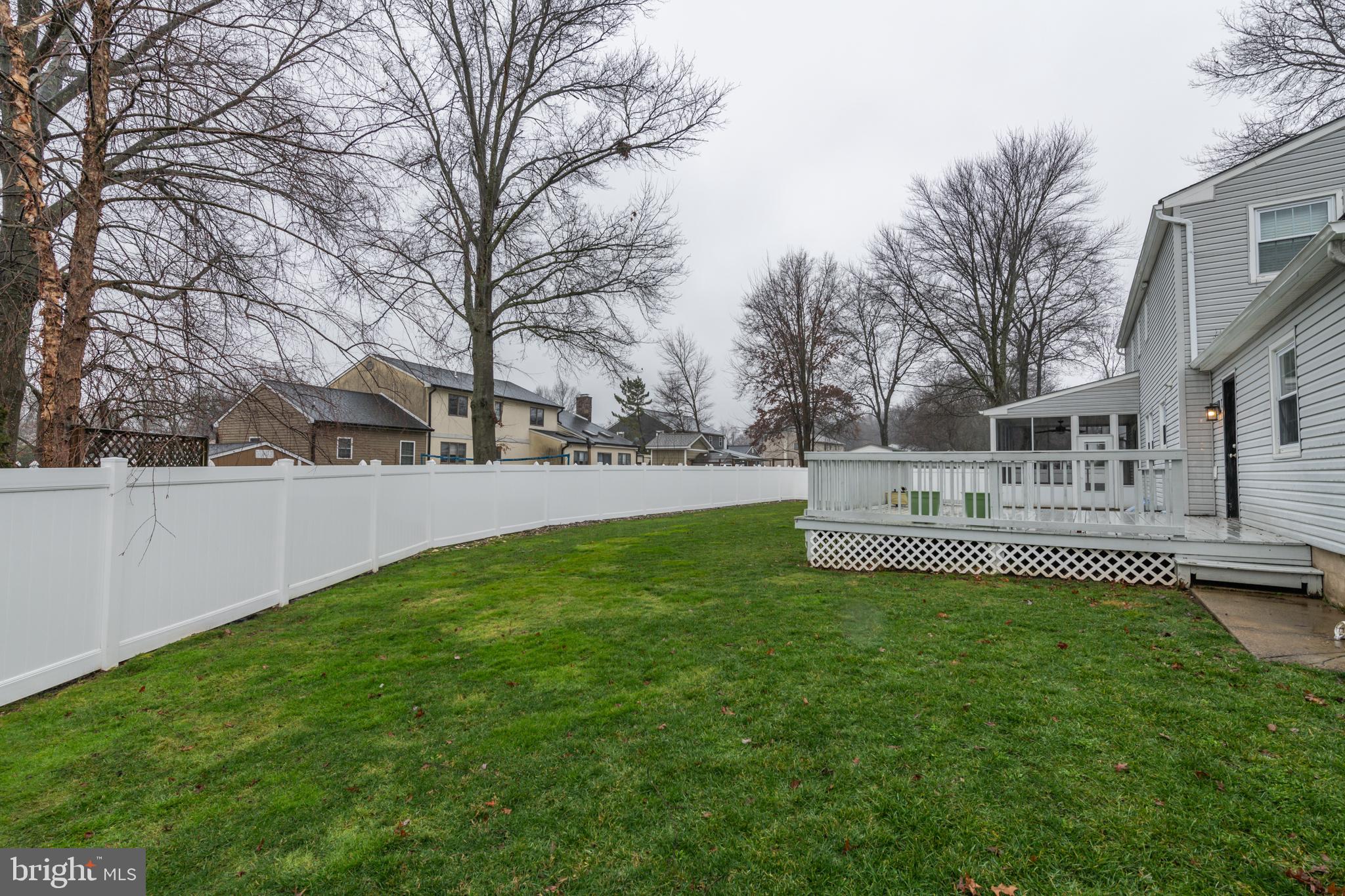 QUEENS GRANT - Residential