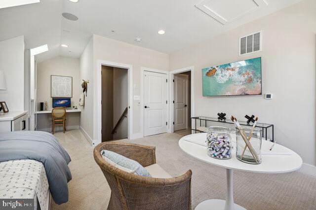 WATKINS MILL STATION - Residential