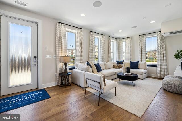 WATKINS MILL STATION - Residential