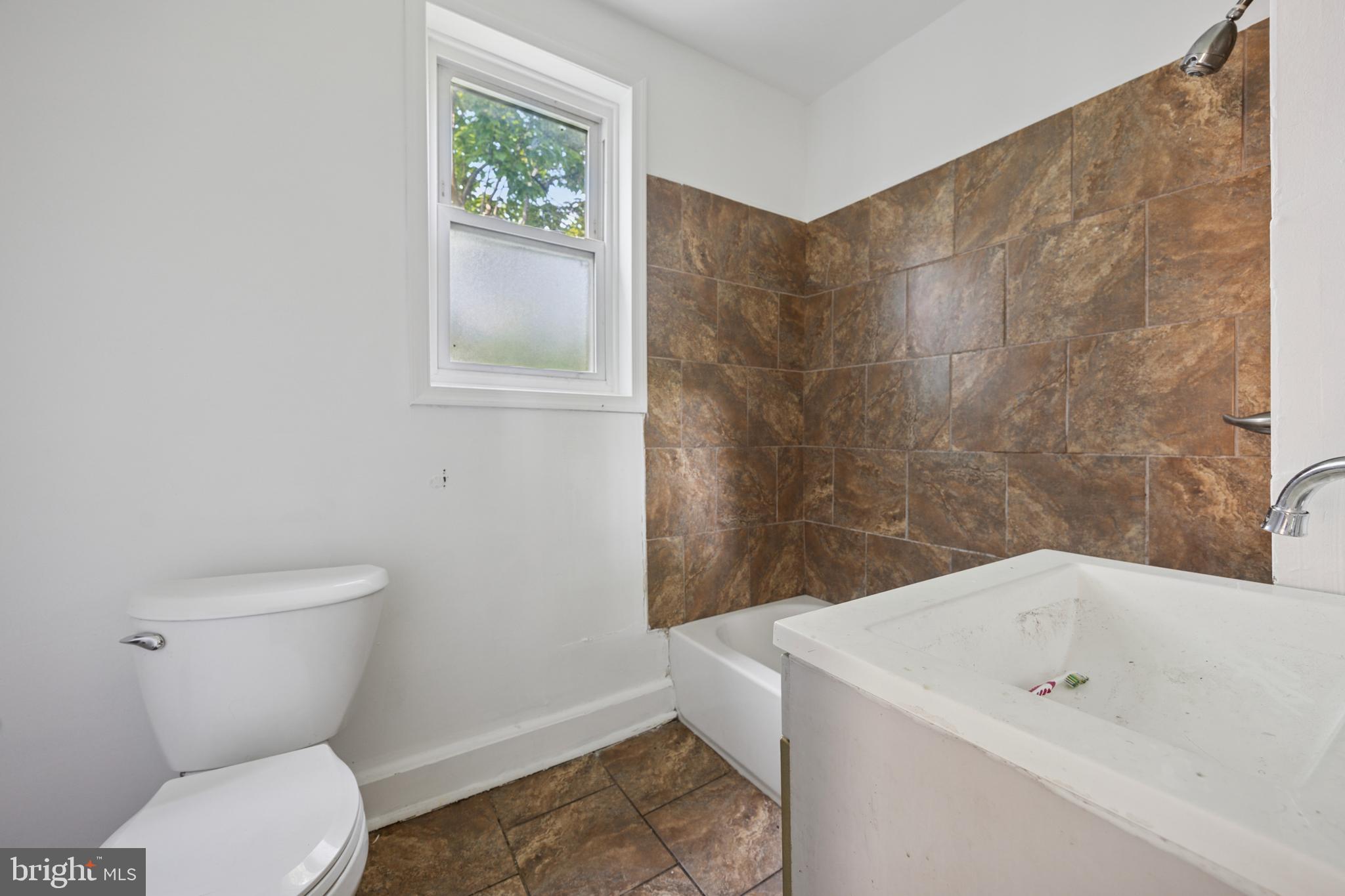 TEMPLE UNIVERSITY - Residential