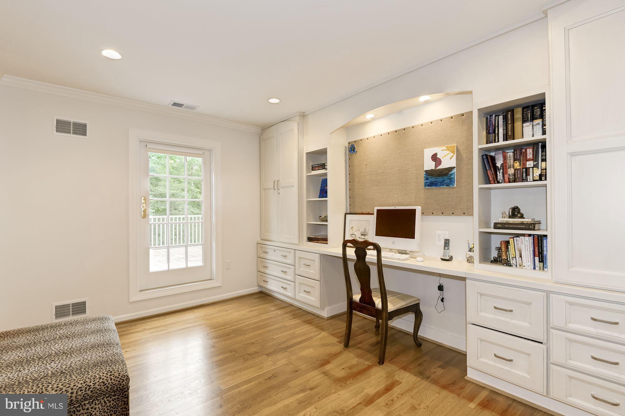 GREENWAY HEIGHTS - Residential