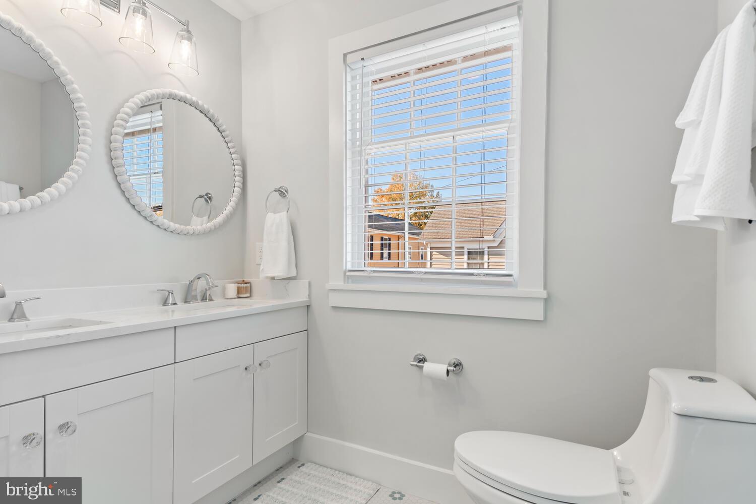 HISTORIC ST. MICHAELS - Commercial Sale