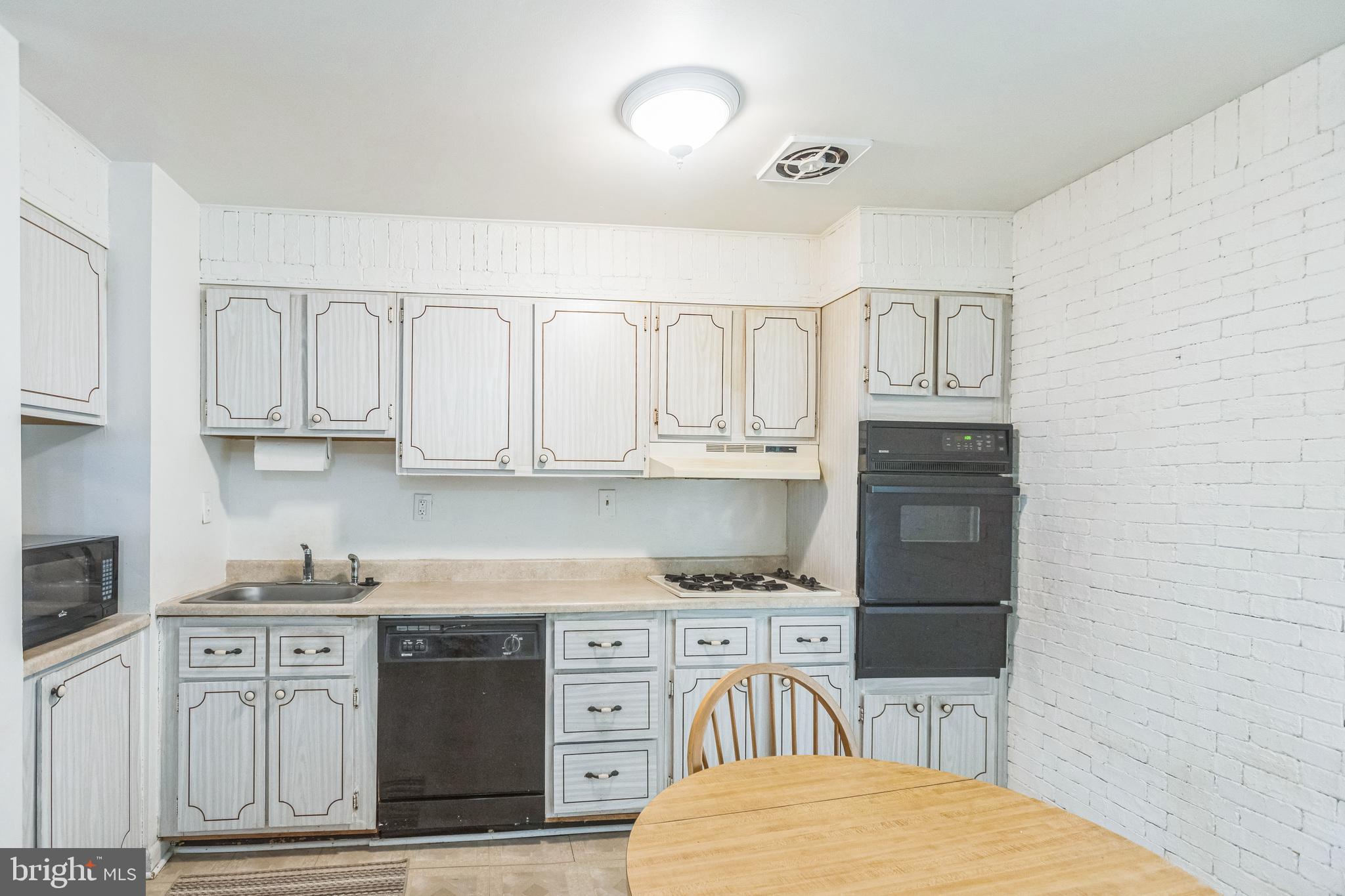 2507 NAYLOR ROAD SE
