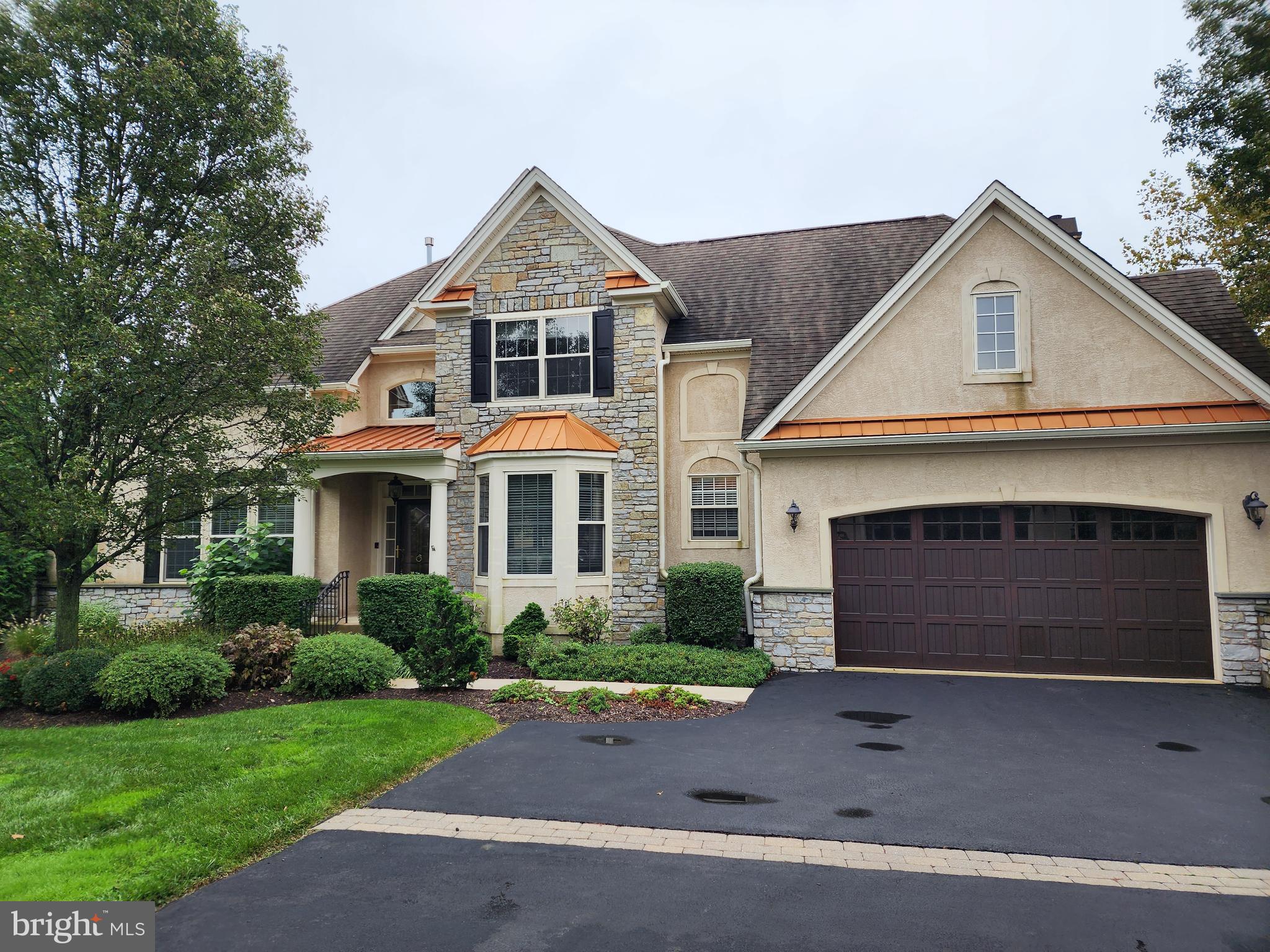 WALNUT HILL - Residential Lease