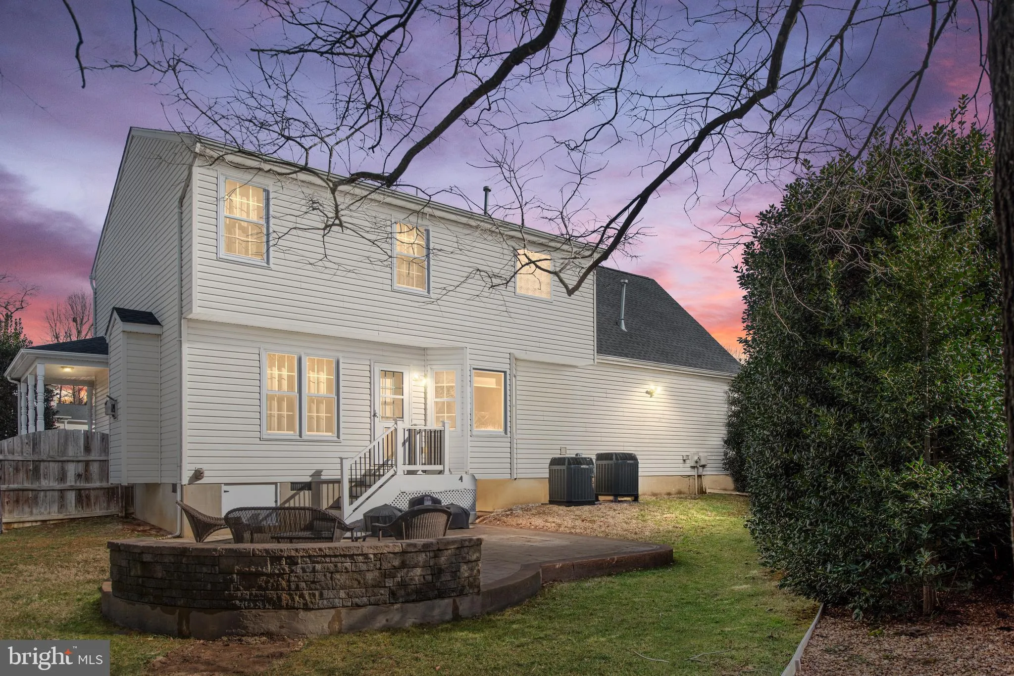 Fredericksburg, Virginia 22407, United States, 4 Bedrooms Bedrooms, ,3 BathroomsBathrooms,Residential,Contingent,63