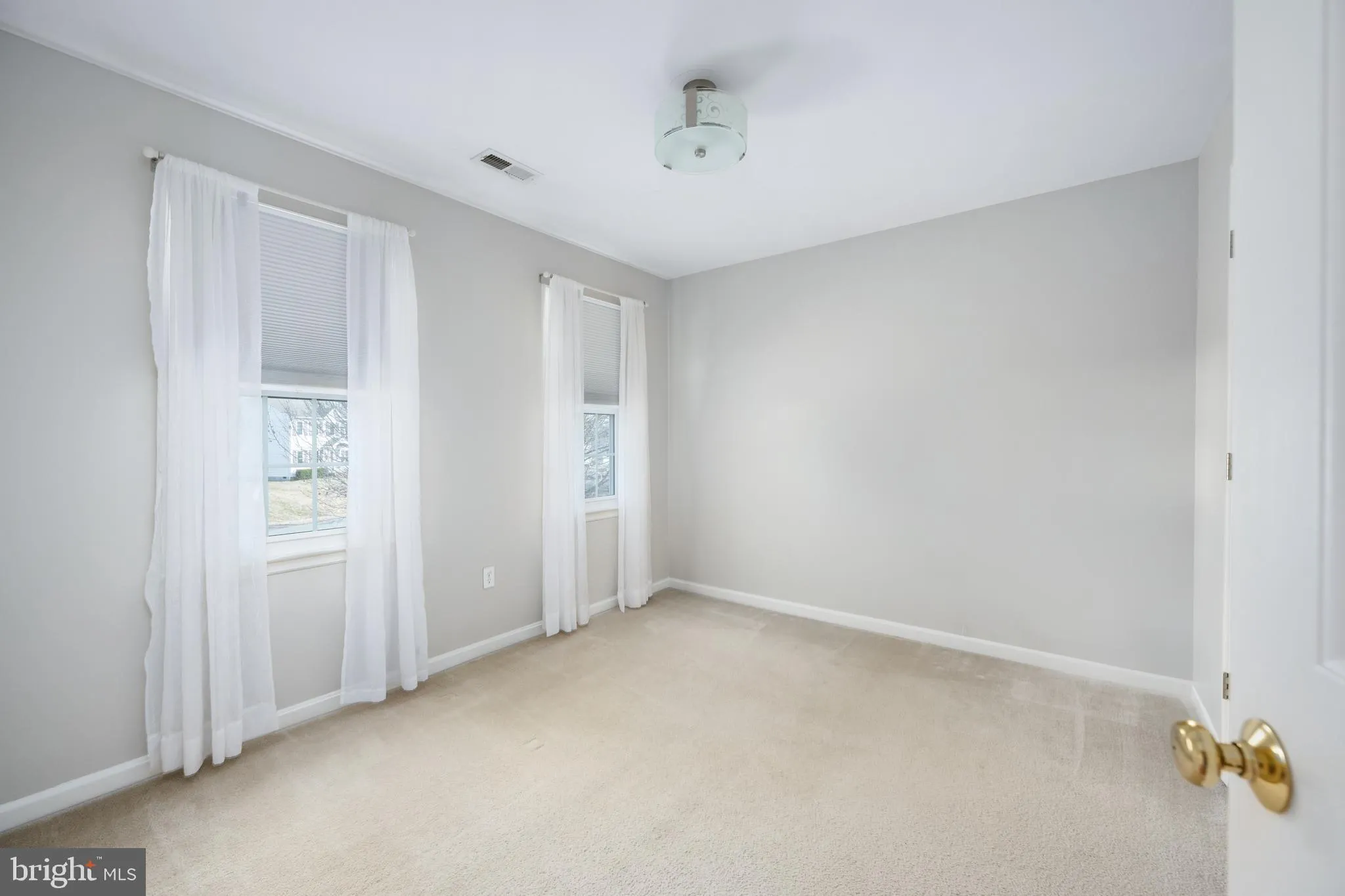 Fredericksburg, Virginia 22407, United States, 4 Bedrooms Bedrooms, ,3 BathroomsBathrooms,Residential,Contingent,63