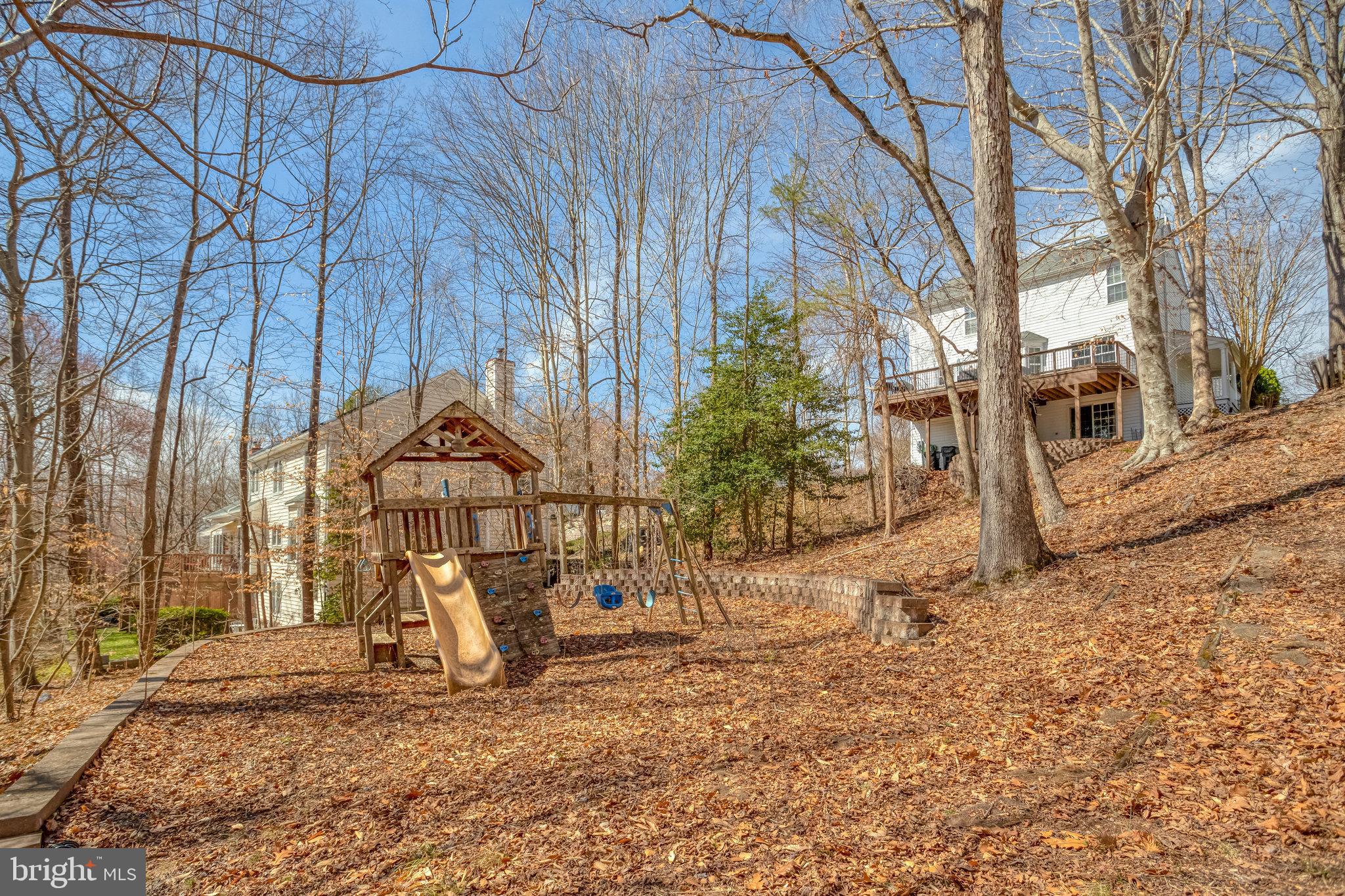 LEE'S HILL - Residential