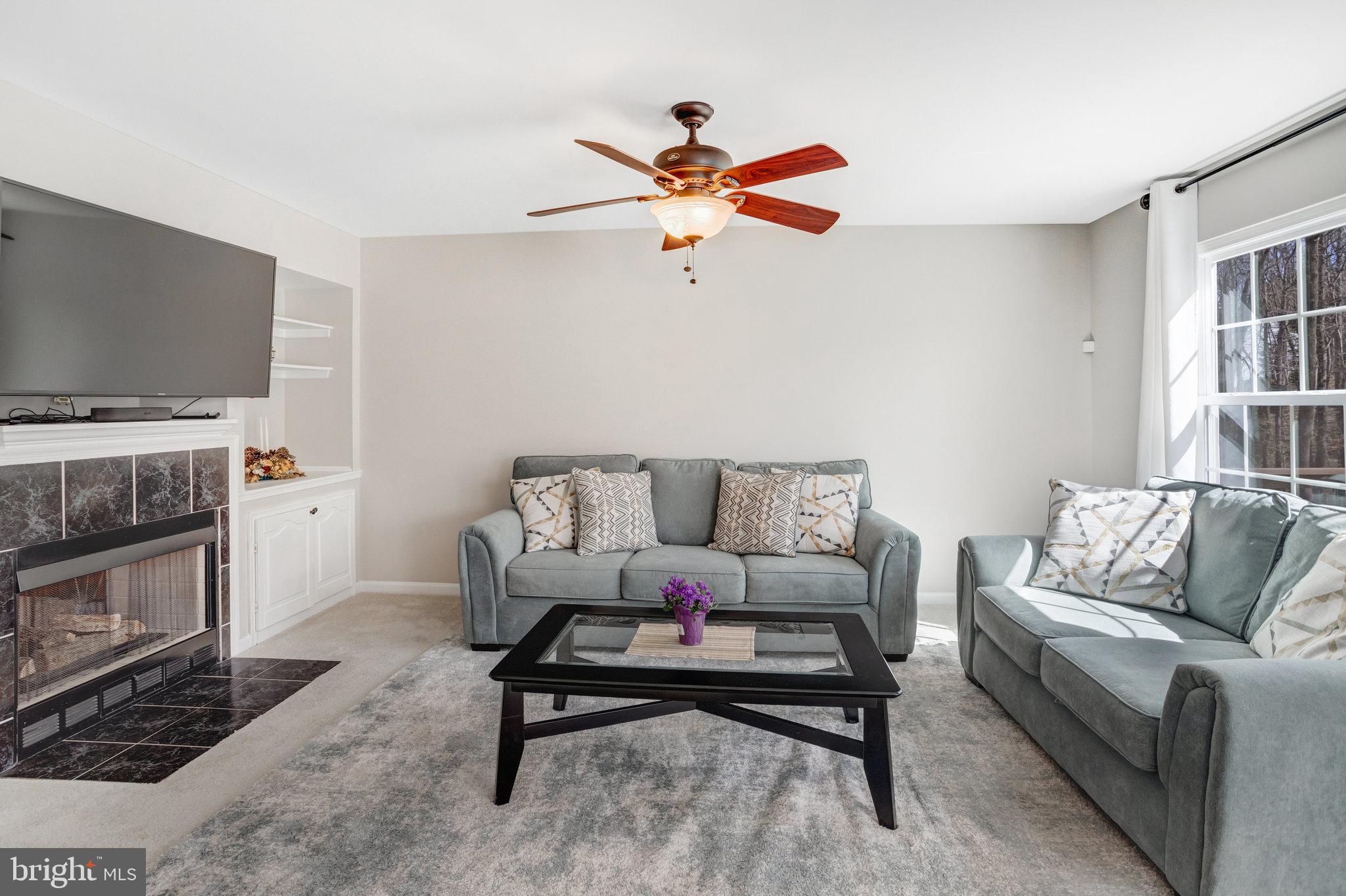 LEE'S HILL - Residential